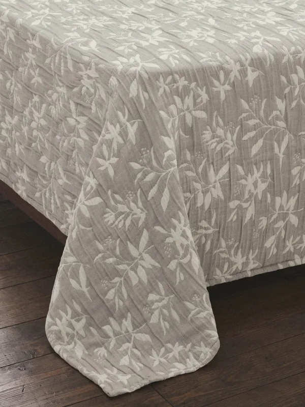Покрывало, 220х240 см, стеганое, Листья, Stitch jacquard, image-1