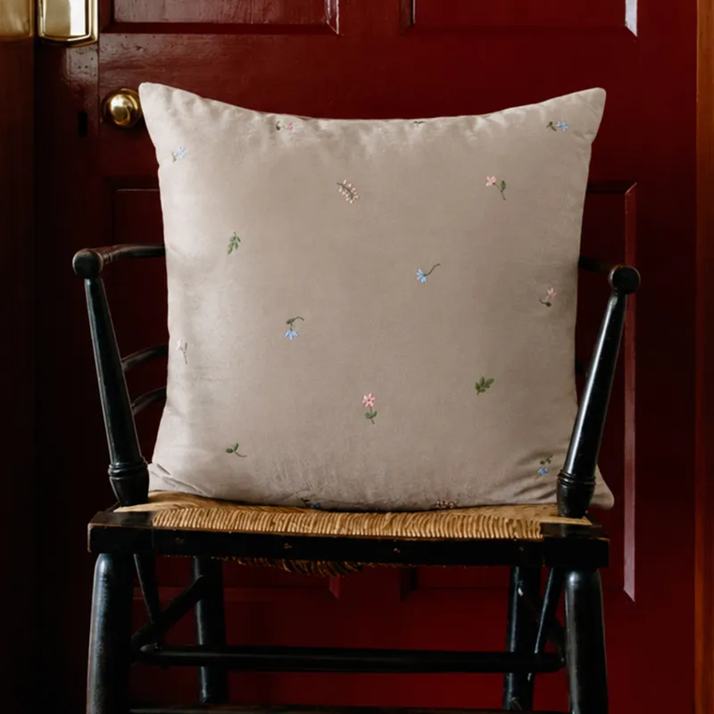 Подушка декоративная, 45х45 см, Цветы, Velvet