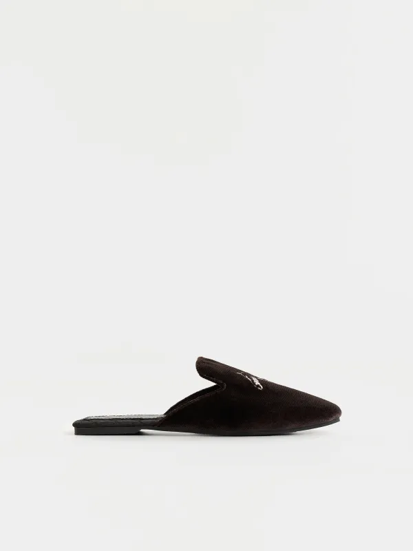 Тапочки женские, Slippers horse, image-0