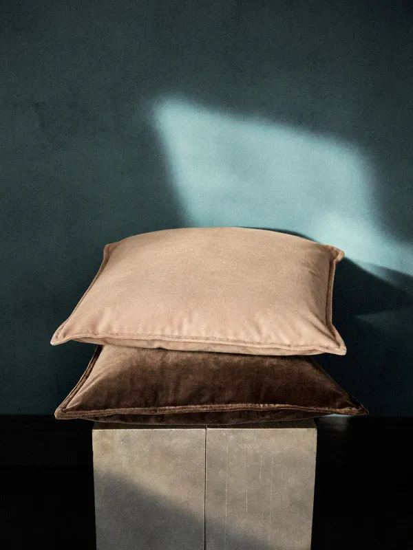 Подушка декоративная, 45х45 см, Silk velvet, image-1