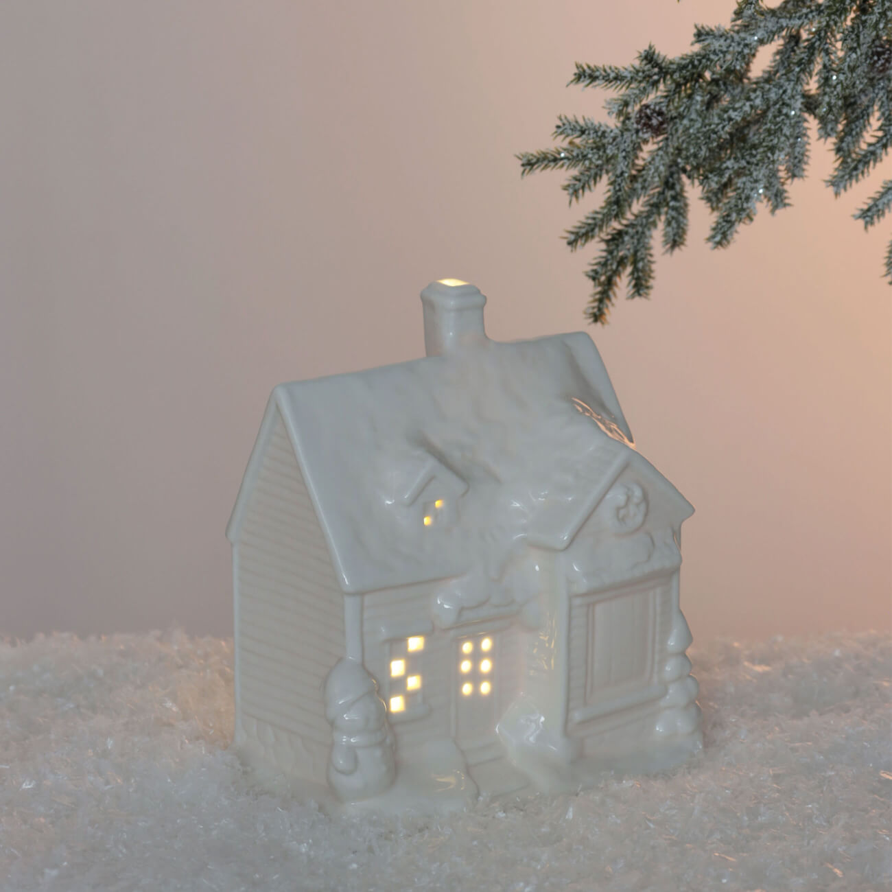 Frosty sparks. Молочный домик