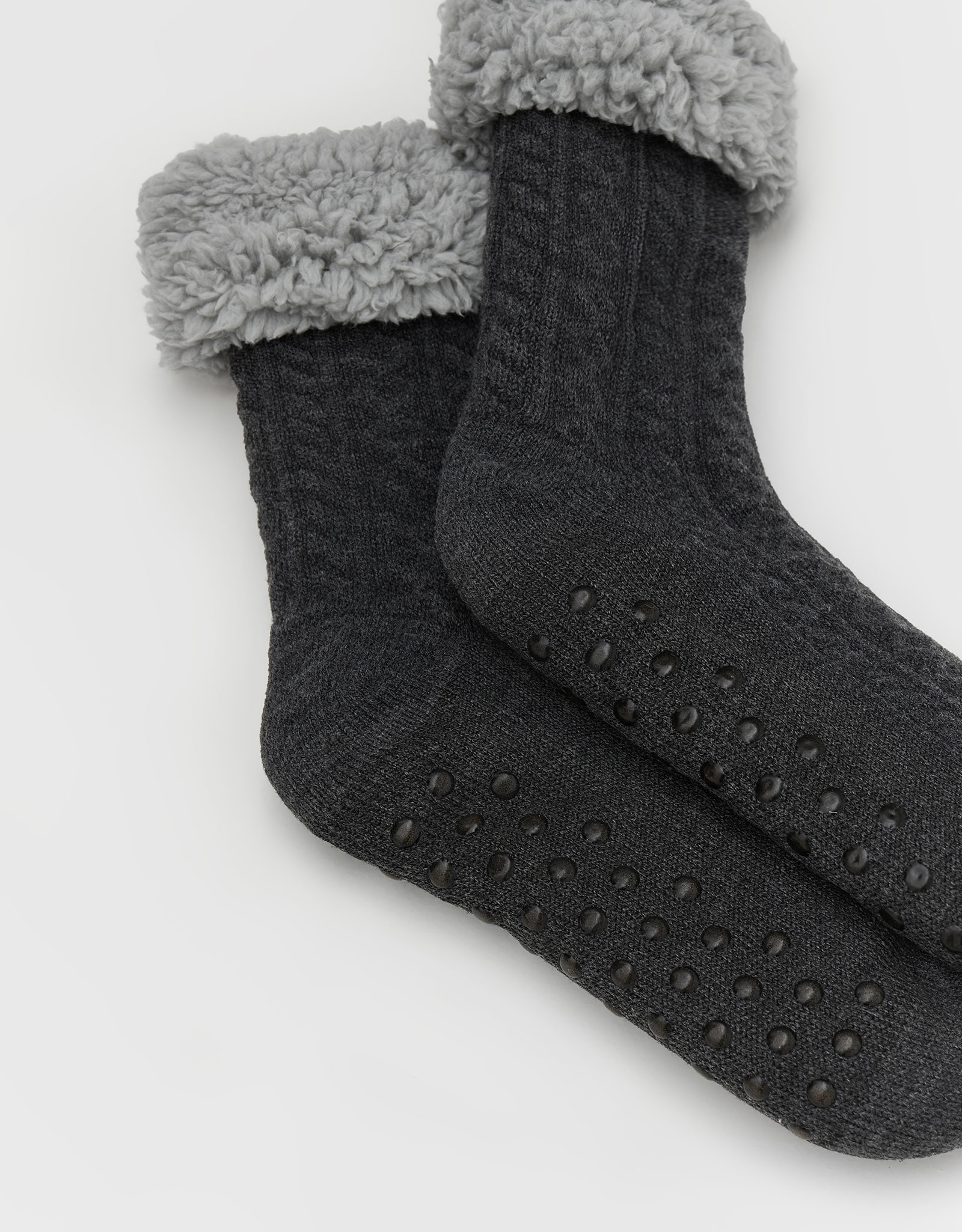 Носки мужские, домашние, акрил/шерпа, черные, Косы, Knitted soft, image-2