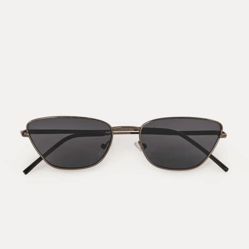 Очки солнцезащитные, металл/пластик, черные, Кошачий глаз, Eyewear ,image-0