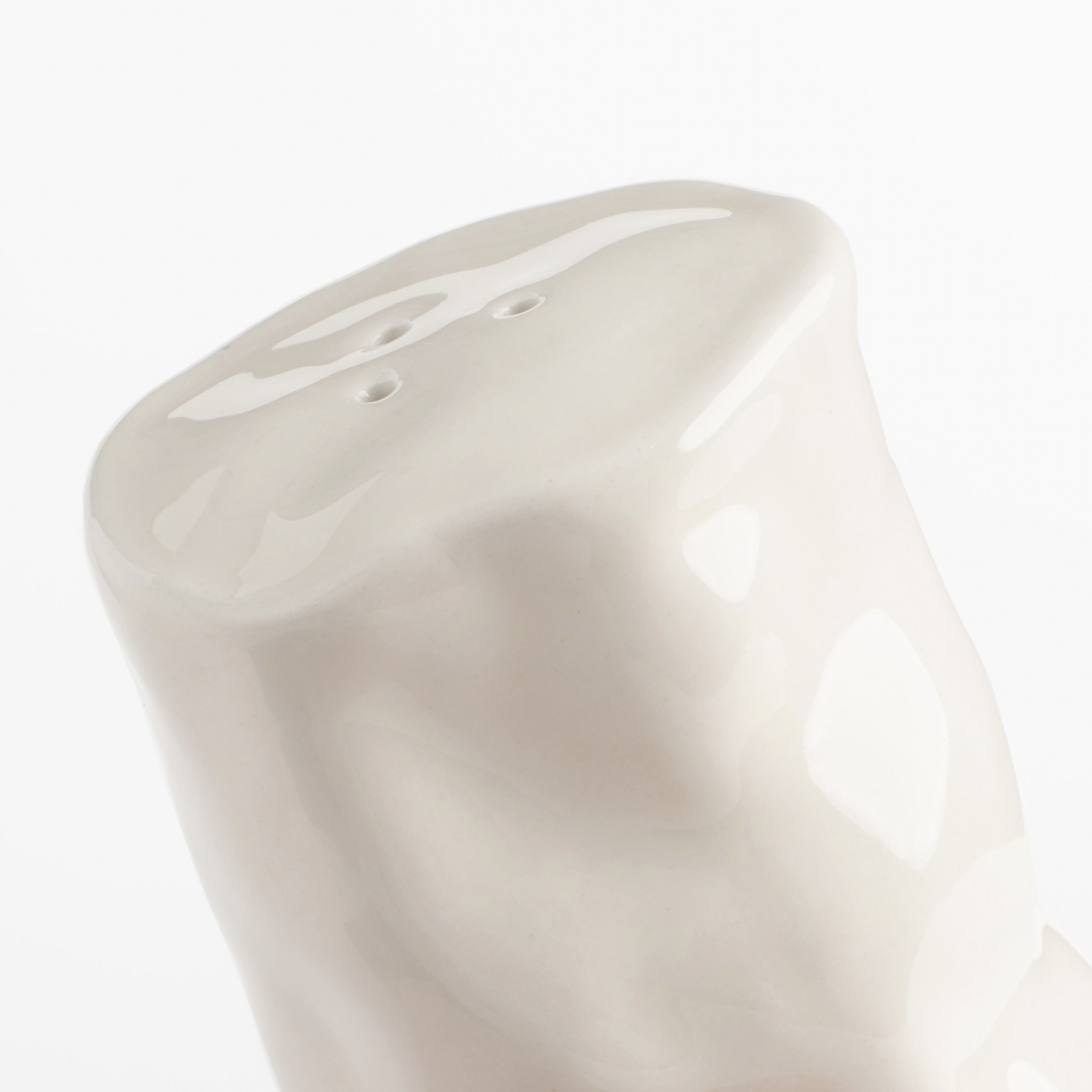 Емкость для соли или перца, 7 см, керамика, молочная, Мятый эффект, Crumple изображение № 5