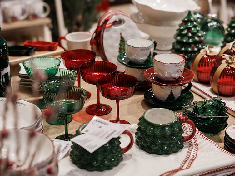 Ярославль, пос. Нагорный, улица Дорожная, 6а, ТРК "Ярославский ВЕРНИСАЖ", image-5