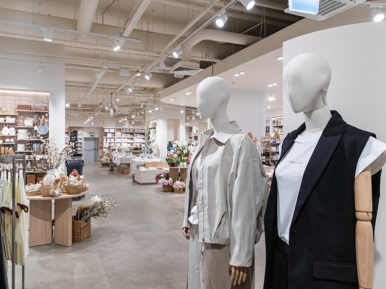 Санкт-Петербург, Комендантская площадь, д.1, Лит. А, ТРК "Атмосфера", image-10