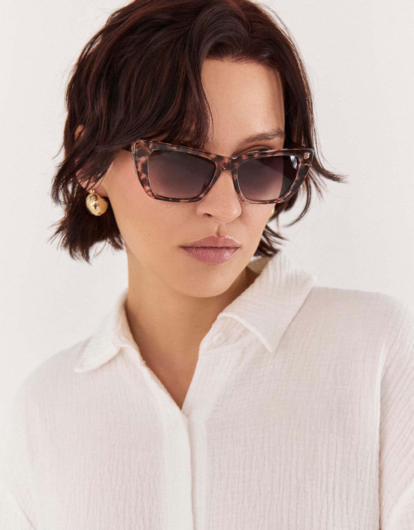 Очки солнцезащитные, пластик, прямоугольные, коричнево-серые, Eyewear, image-5