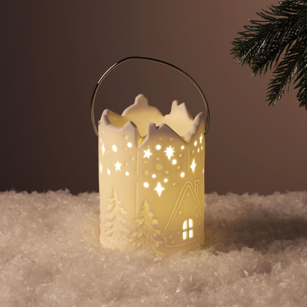 Светильник, 15х11 см, фарфор P, белый, Дом и елки в снегу, Frosty sparks