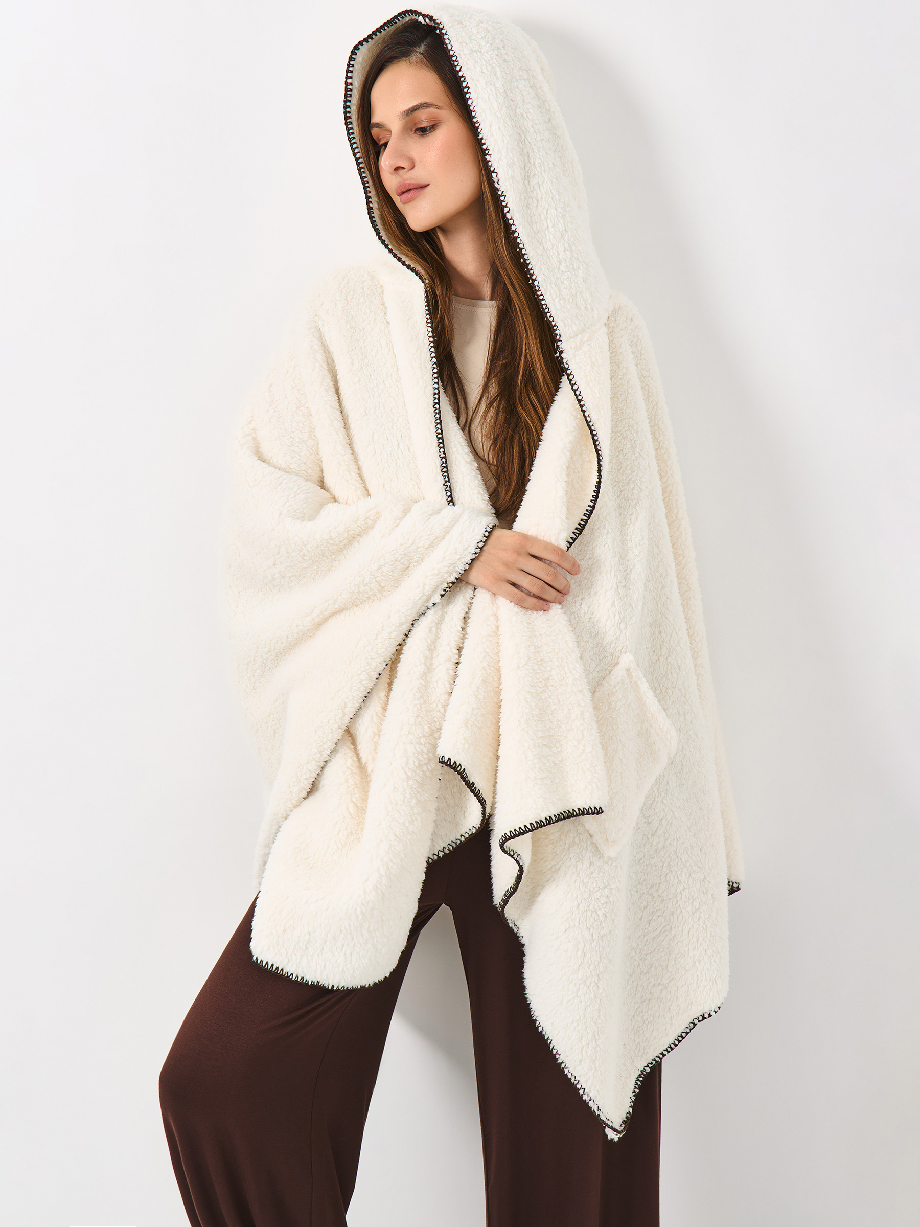 Пончо, 75х140 см, искусственный мех, молочное, Plush poncho, image-5
