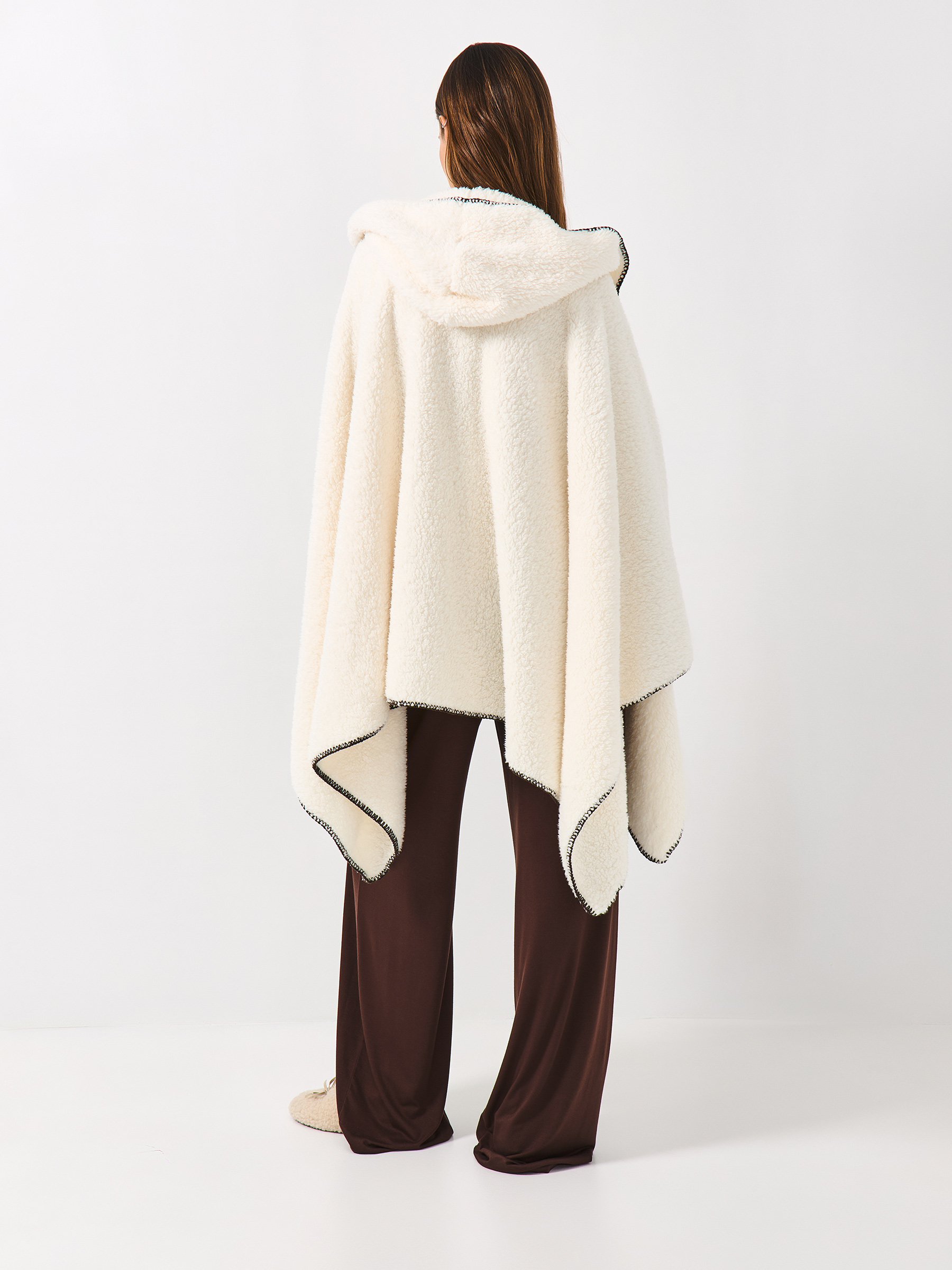 Пончо, 75х140 см, искусственный мех, молочное, Plush poncho, image-8