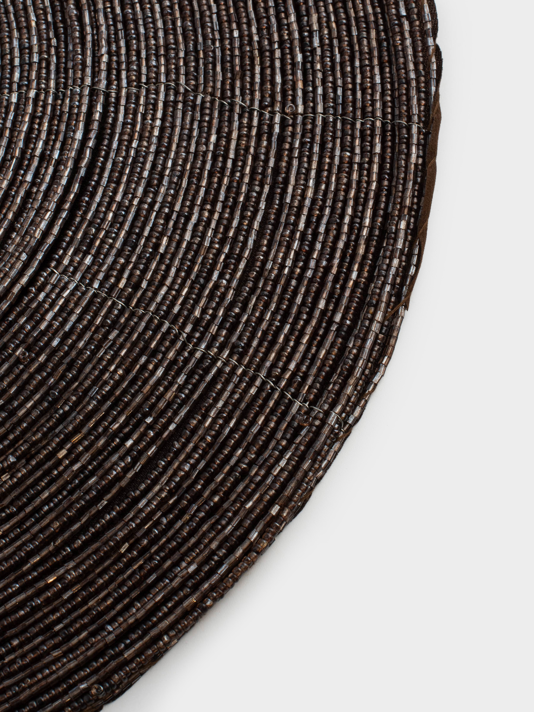 Салфетка под приборы, 36 см, бисер, круглая, коричневая, Shiny beads, image-2
