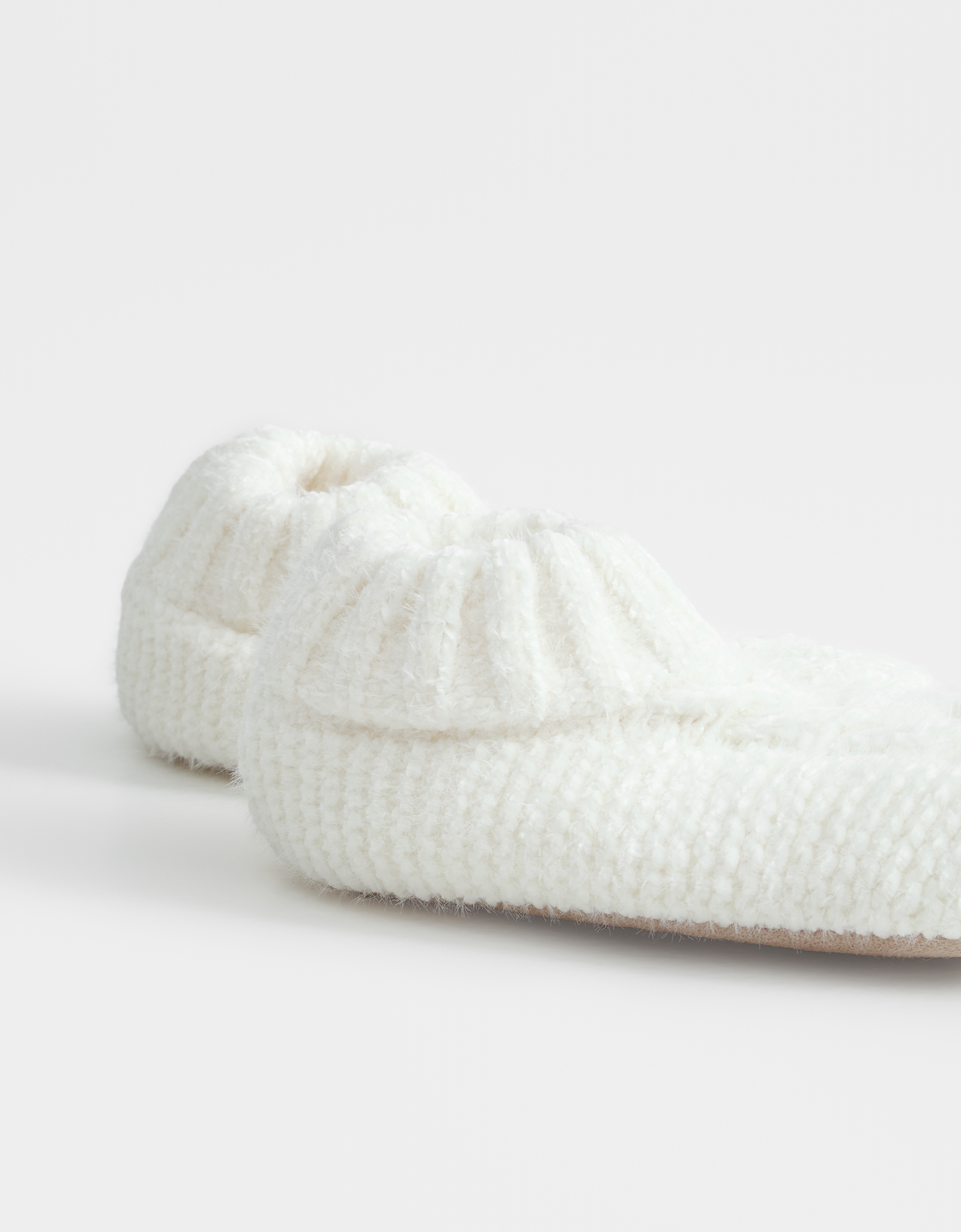 Тапочки-носки домашние, молочные, Knitted soft, image-2