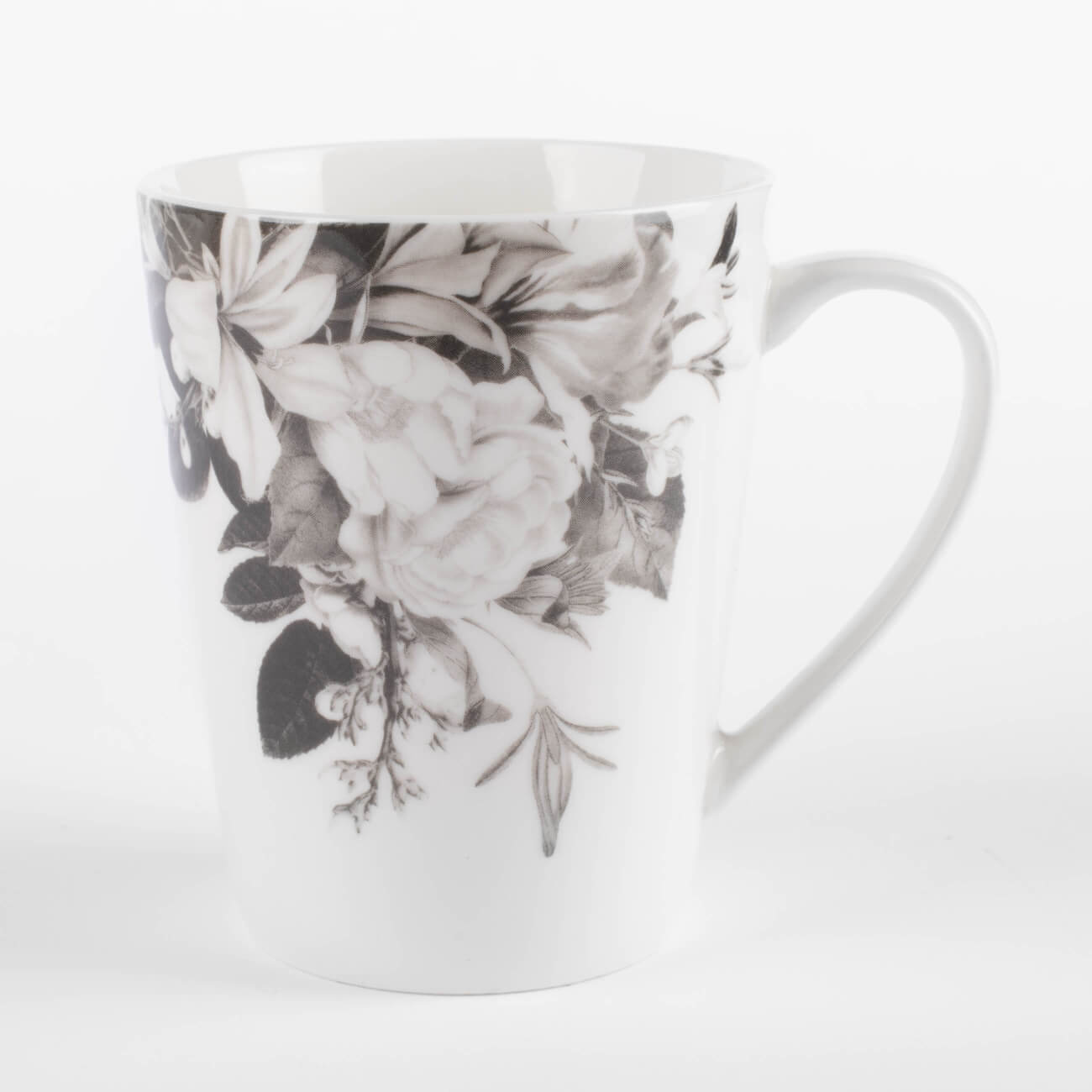Кружка, 420 мл, фарфор N, белая, Черно-белые цветы, Magnolia изображение № 1