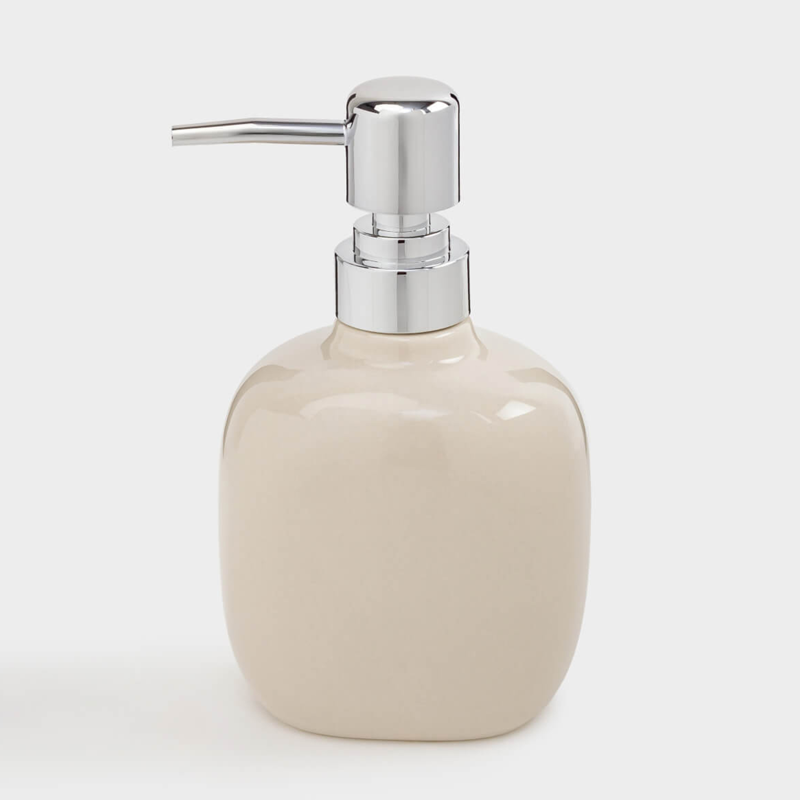 Диспенсер для жидкого мыла 250 мл керамикапластик бежевый Nira 899₽