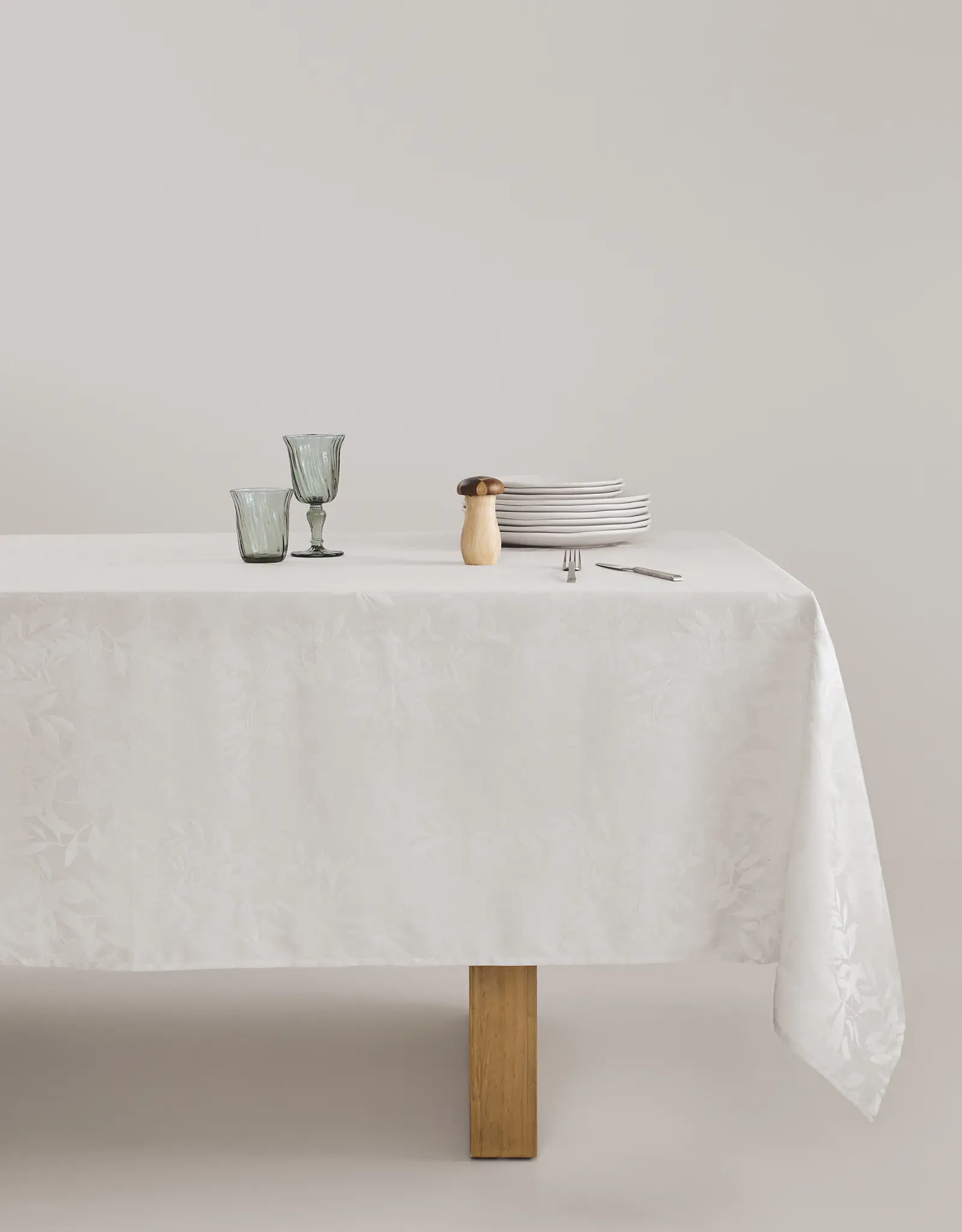 Скатерть, 170х250 см, жаккард, полиэстер, белая, Ветви, Patterned branches, image-0