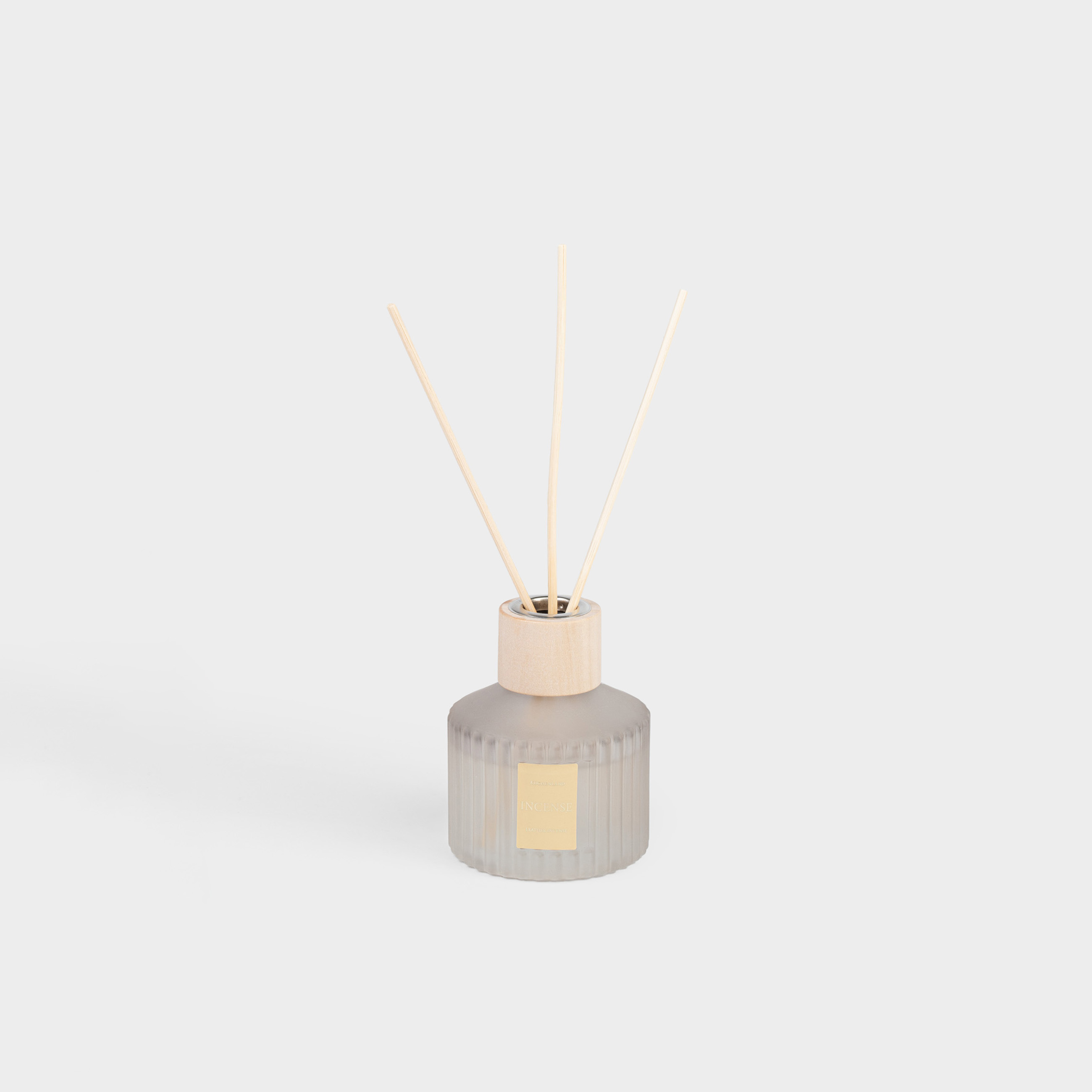 Ароматический диффузор 80 мл матовый серый Leather Incense Incense 990₽