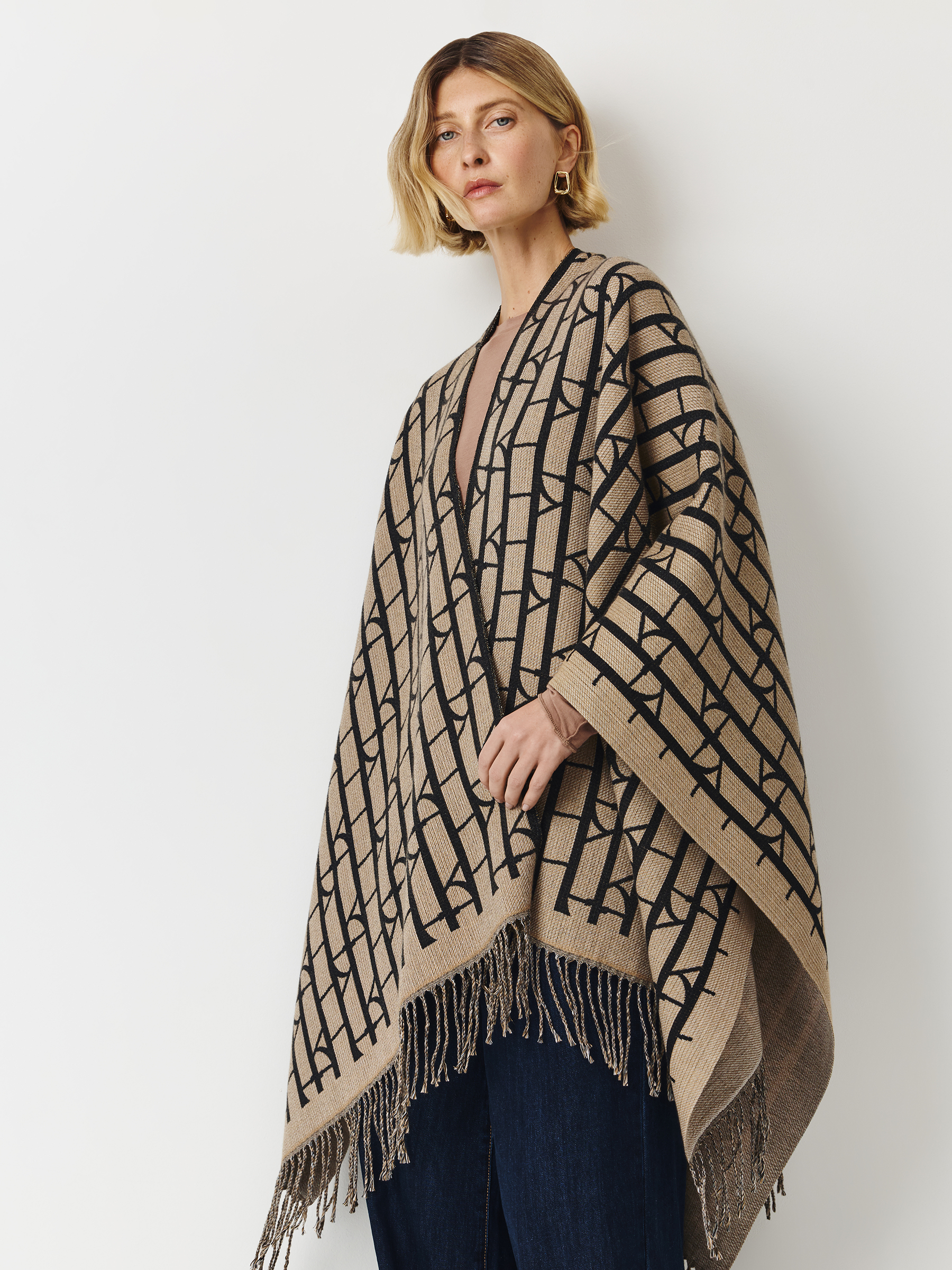 Пончо, 125х160 см, полиэстер, бежево-черное, Poncho, image-3