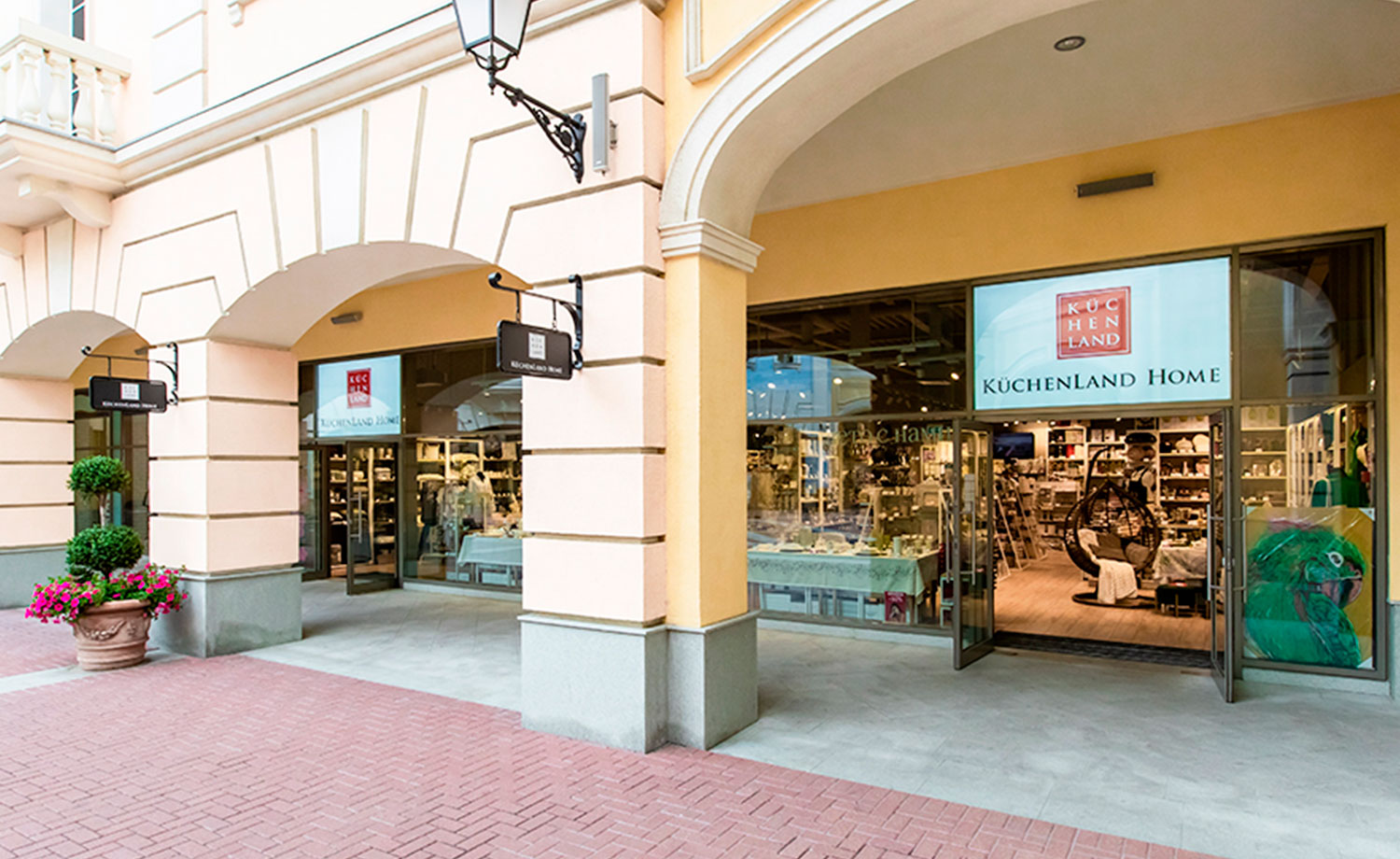 Санкт-Петербург, Пулковское шоссе, 60, корпус 1, Outlet Village Pulkovo (Пулково Аутлет), image-0