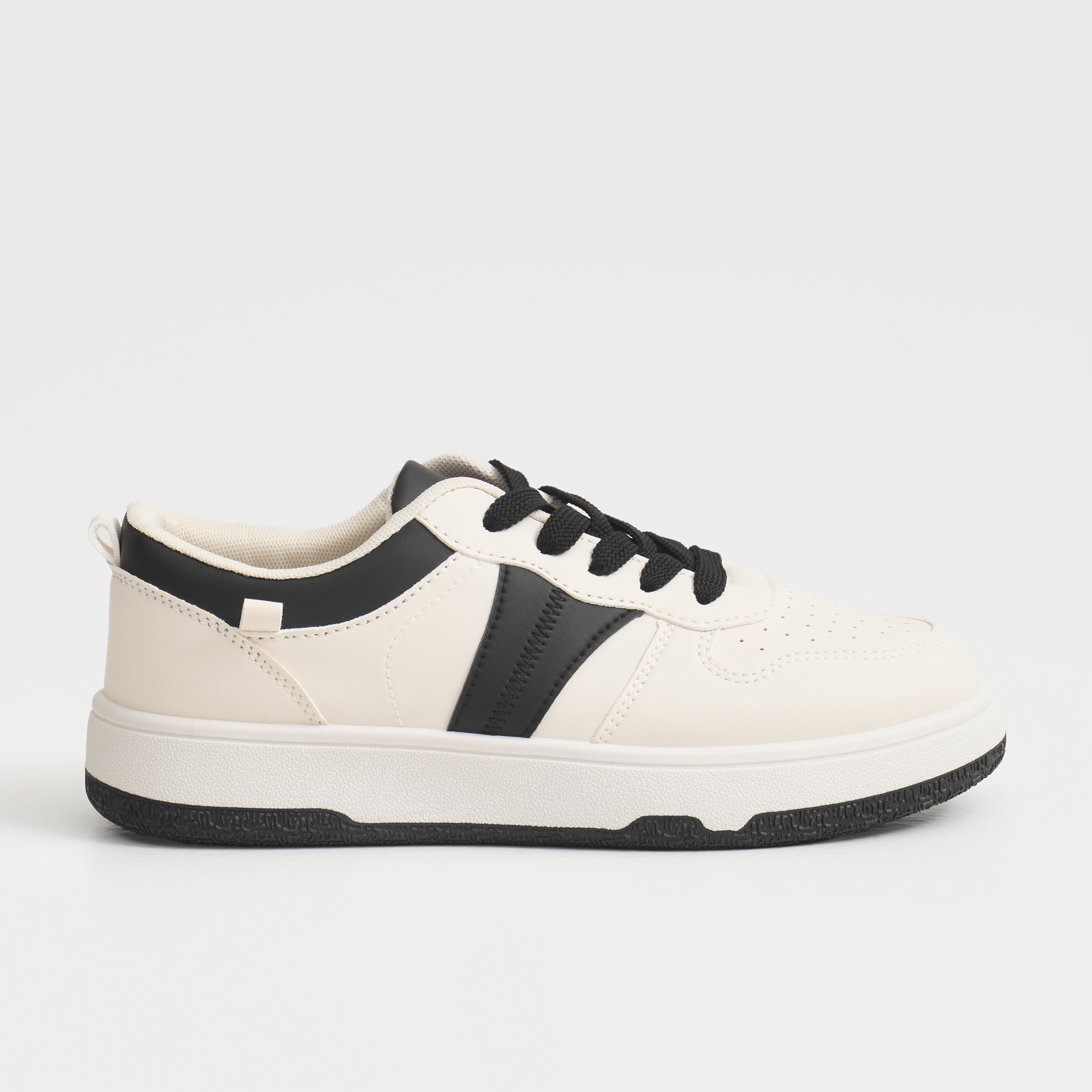 Кеды черно-белые, Dorothy