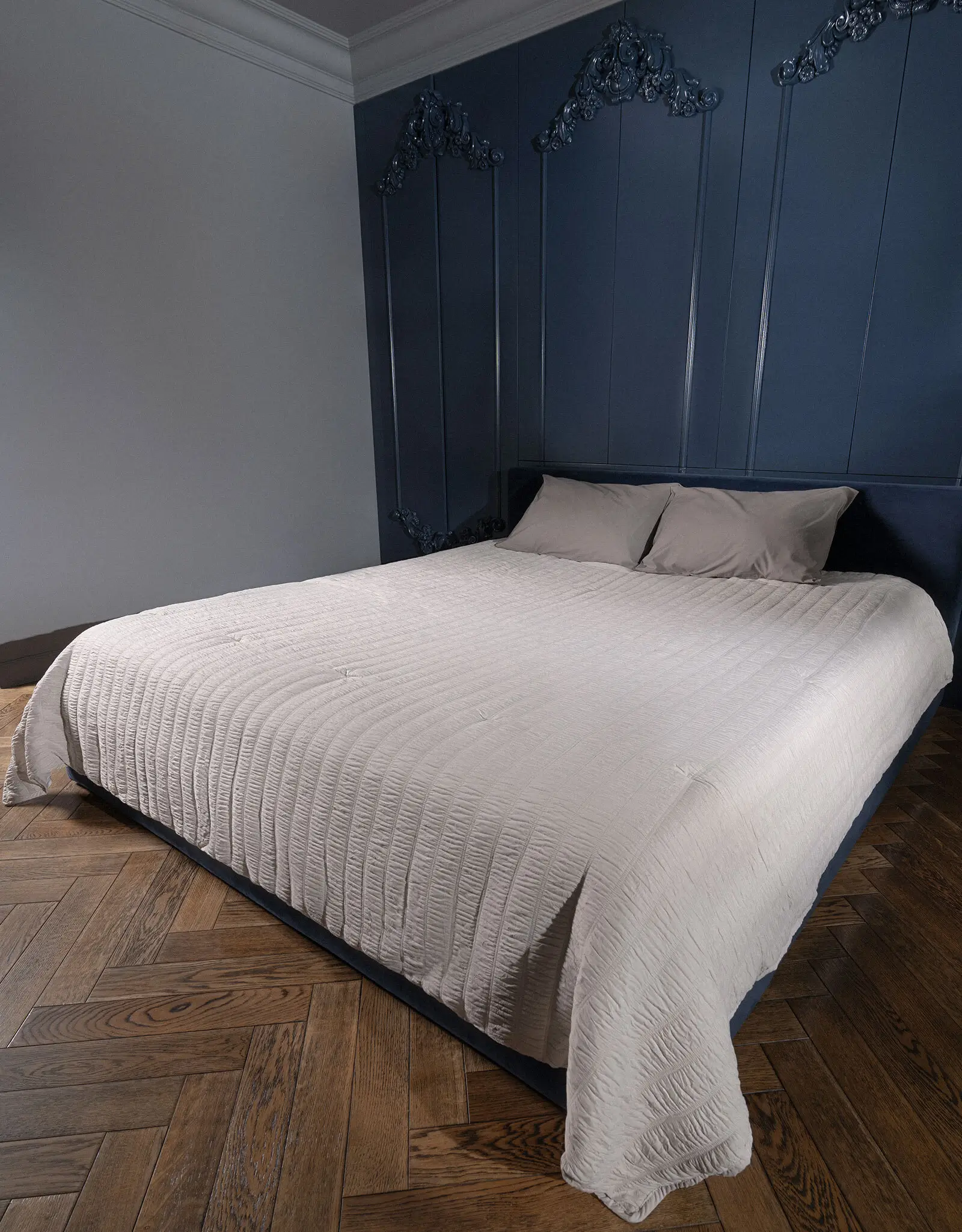 Покрывало, 220х240 см, стеганое, полиэстер/микрофибра, бежево-серое, Полосы, Stitch, image-0