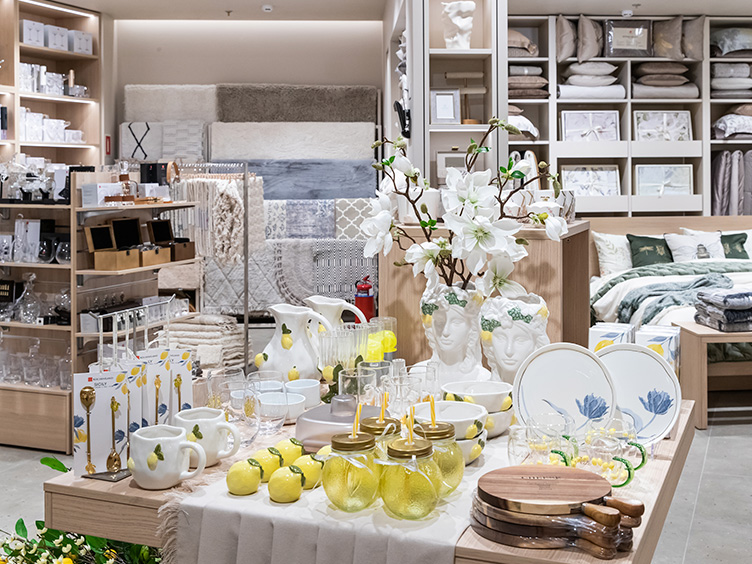 Санкт-Петербург, Комендантская площадь, д.1, Лит. А, ТРК "Атмосфера", image-3