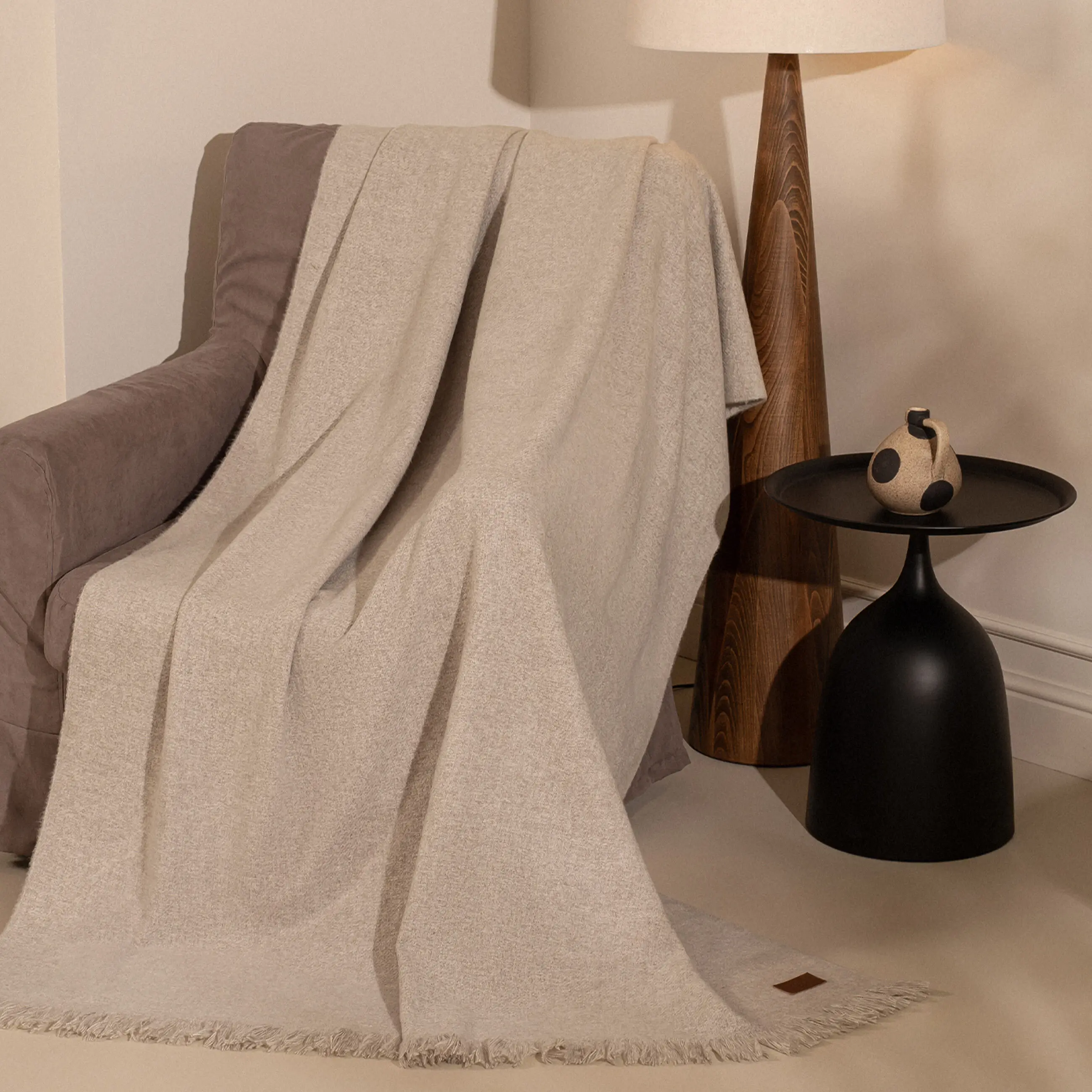 Плед, 130х170 см, с бахромой, полиэстер, светло-коричневый, Neutral