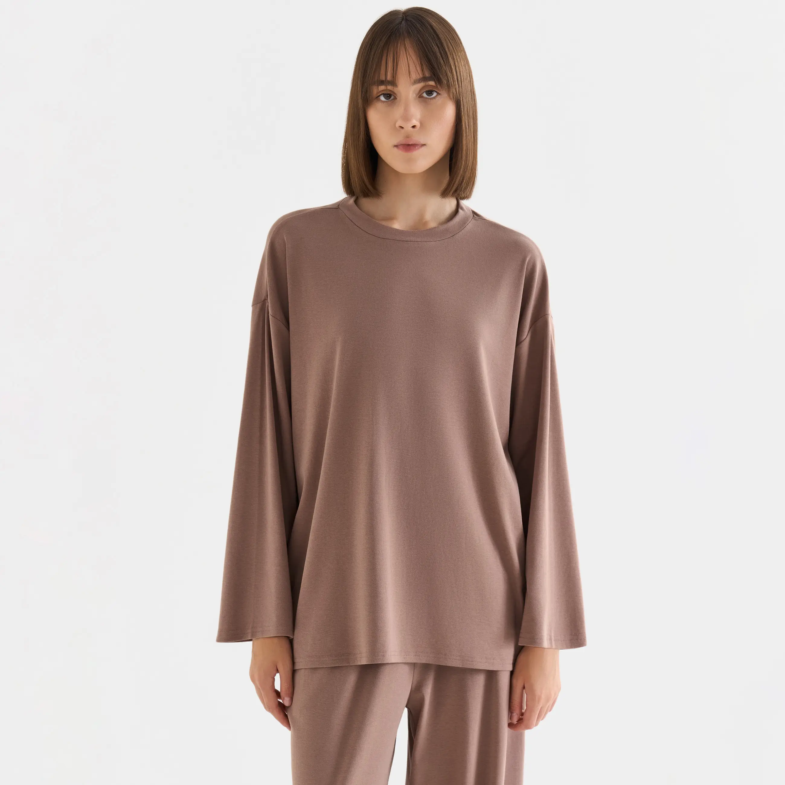 Лонгслив домашний, Wiana