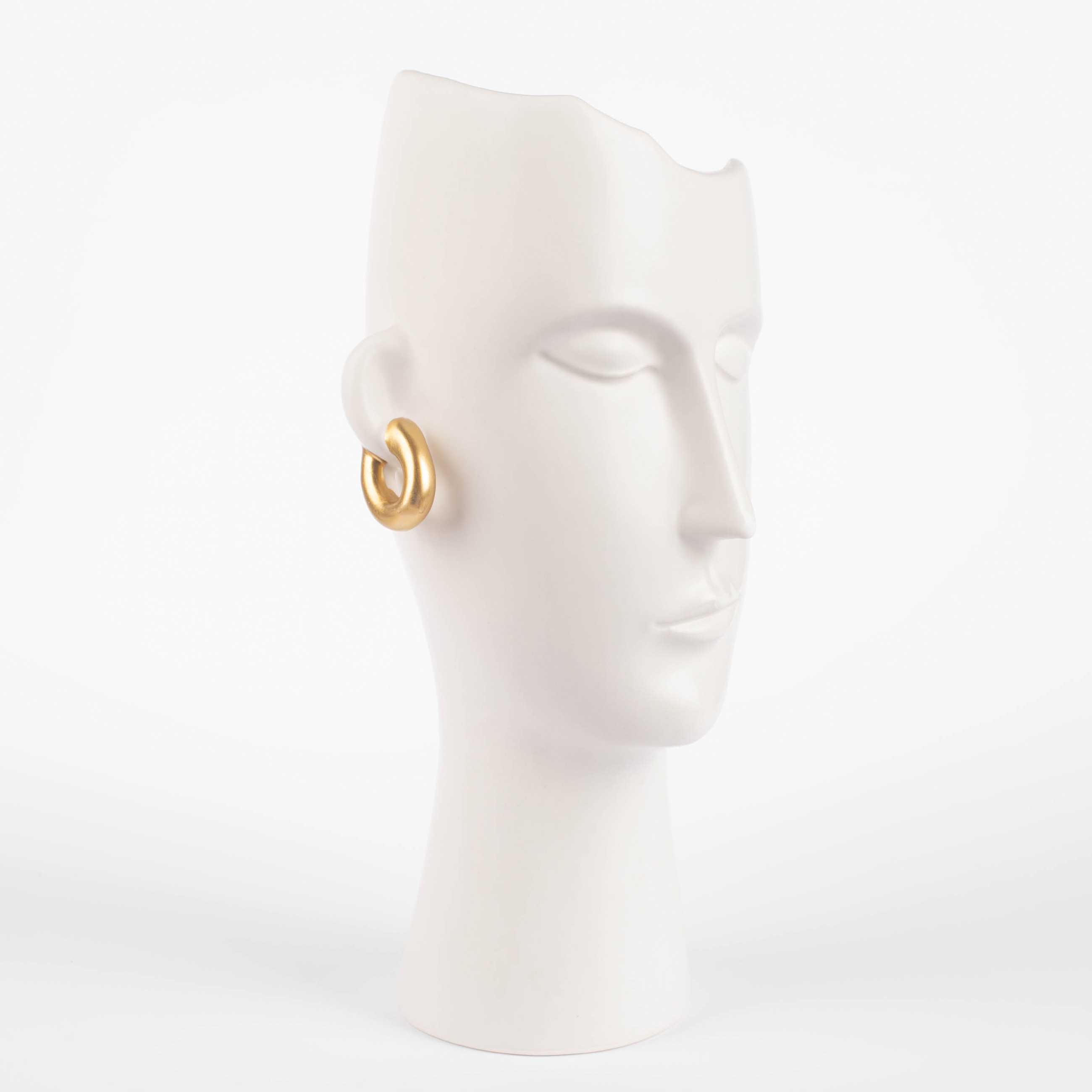 Ваза для цветов, 33 см, декоративная, керамика, белая, Девушка в золотистых сережках, Face изображение № 2