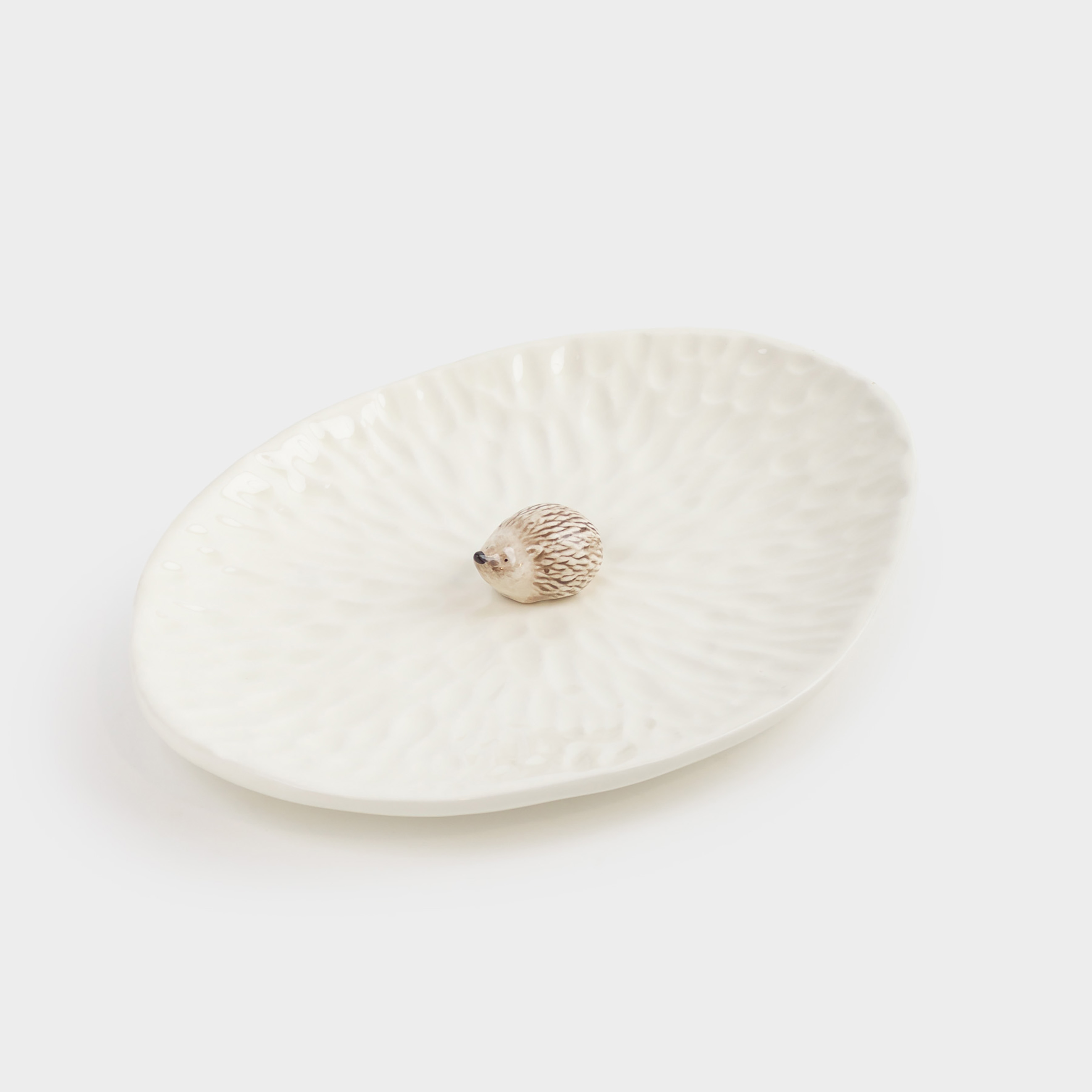 Блюдо 24х17 см керамика молочное Еж Slight frost 1690₽