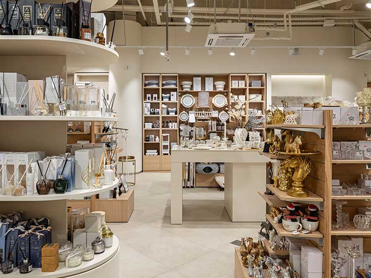 Москва, улица Земляной Вал, 33 , ТЦ "Атриум", image-4