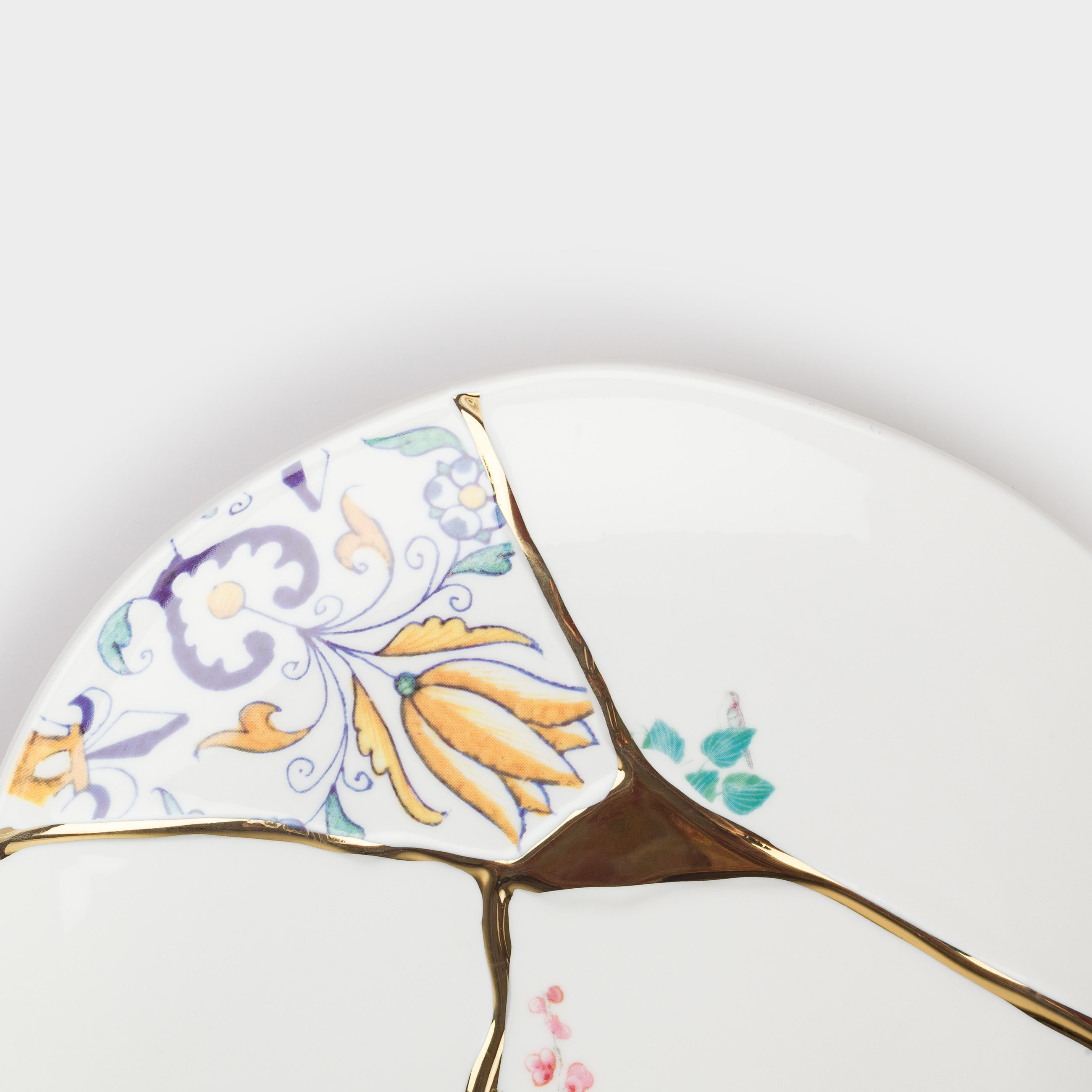 Тарелка закусочная, 21 см, фарфор N, бело-золотистая, Кинцуги, Kintsugi