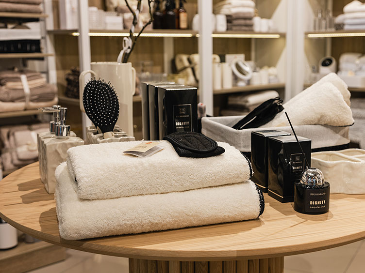 Вологда, Пошехонское шоссе, 22, ТРЦ  "Мармелад", image-2