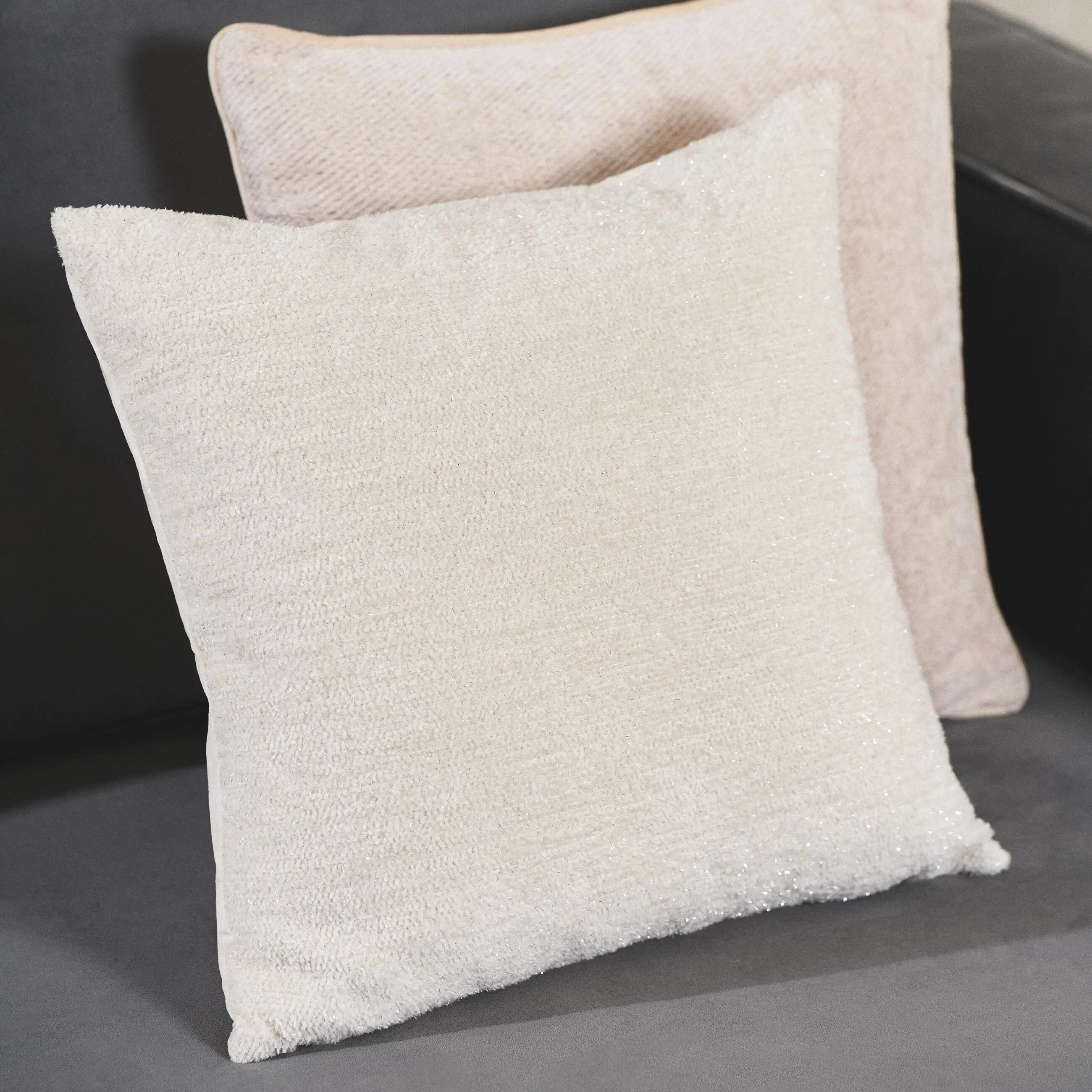 Подушка декоративная, 45х45 см, вельвет, молочная, Velvet