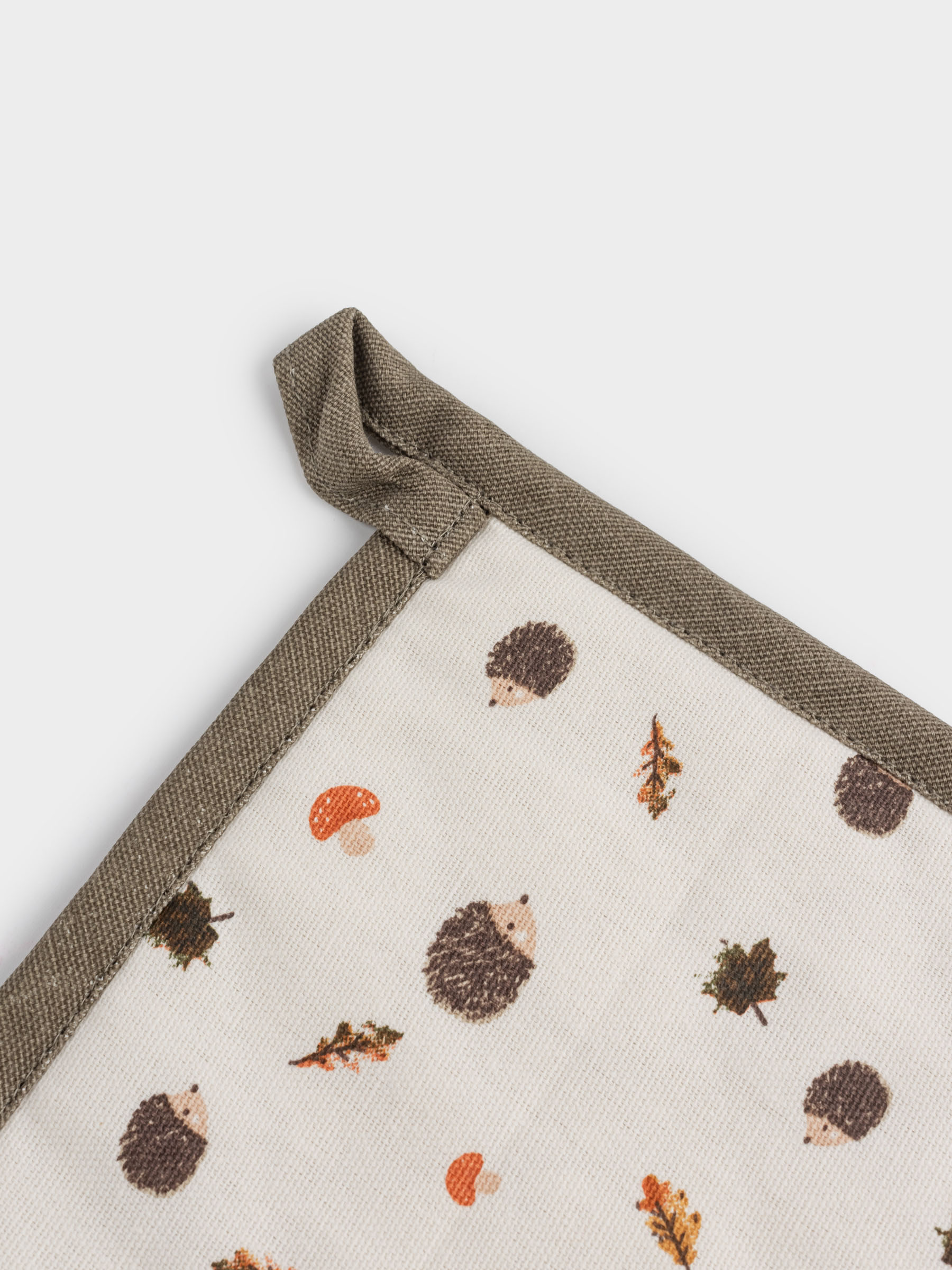 Прихватка, 20х20 см, хлопок, бежевая, Ежи, листья и грибы, Autumn hedgehog, image-2