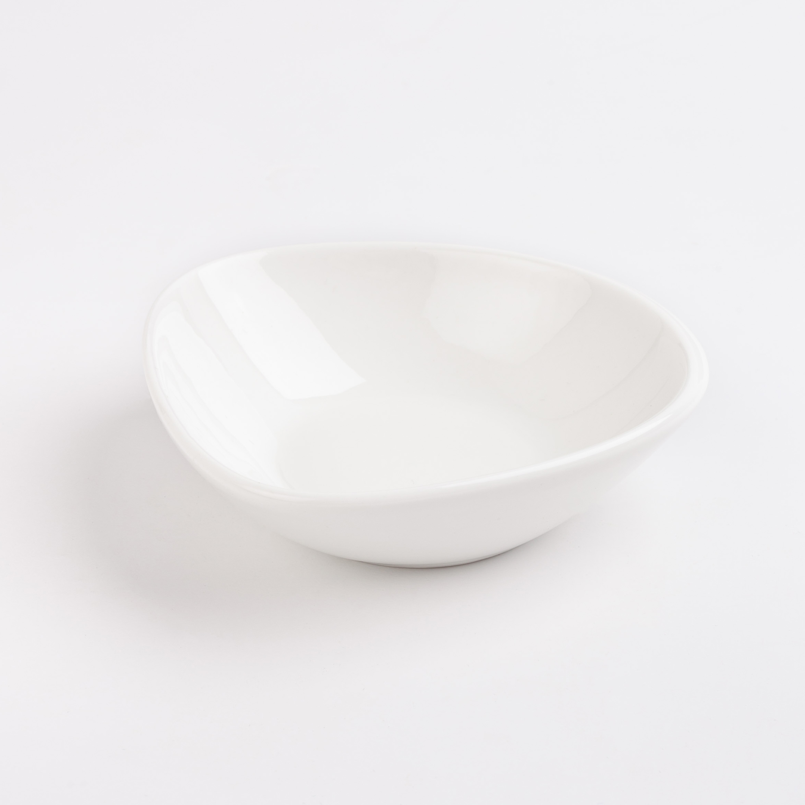 Пиала 10х3 см 80 мл фарфор P белая Synergy 299₽