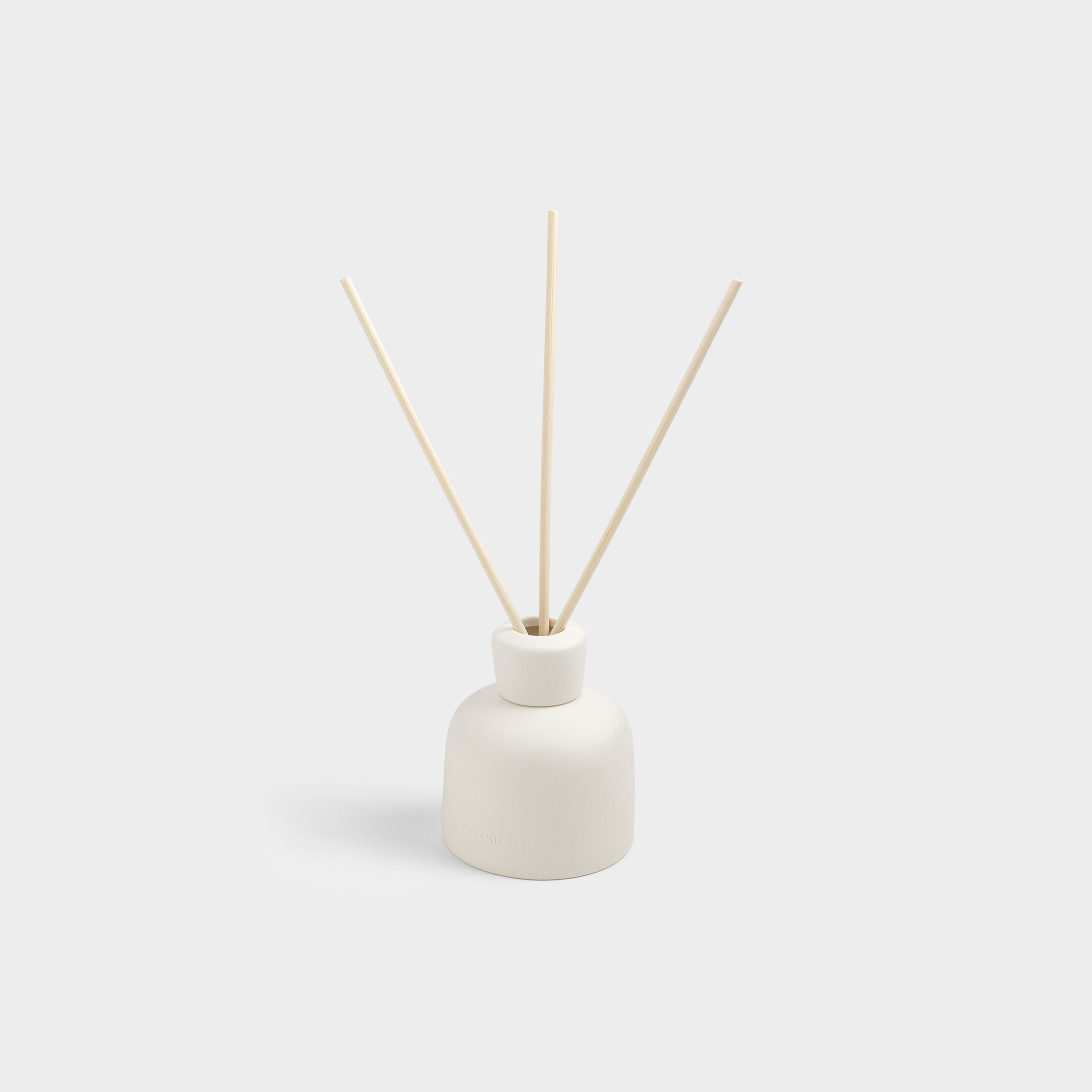 Ароматический диффузор 180 мл керамика молочный Cashmere Impressive 2690₽