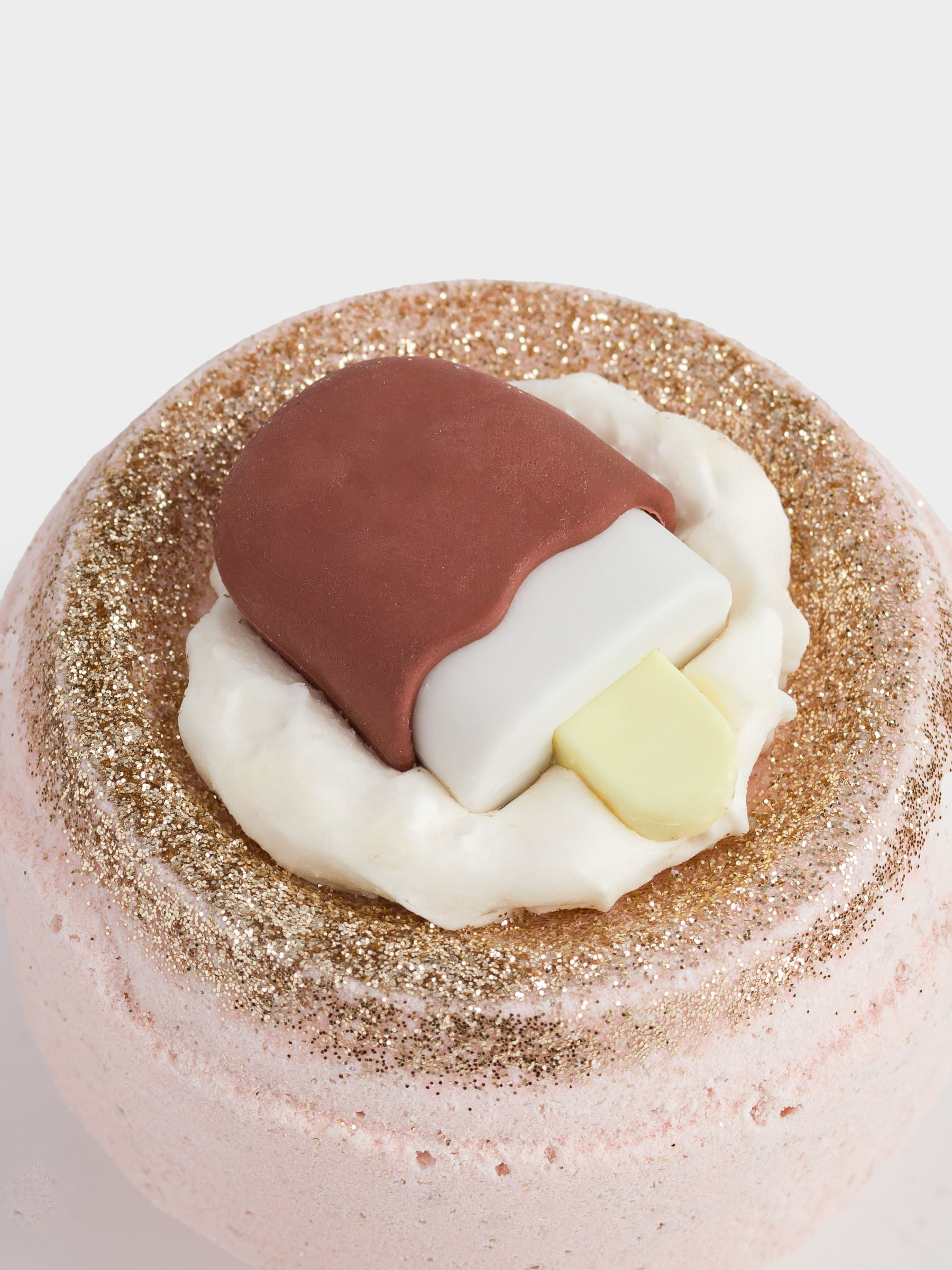 Бомбочка для ванны, 130 гр, с игрушкой, коричневая, Кокос и шоколад, Эскимо, Food spa, image-1
