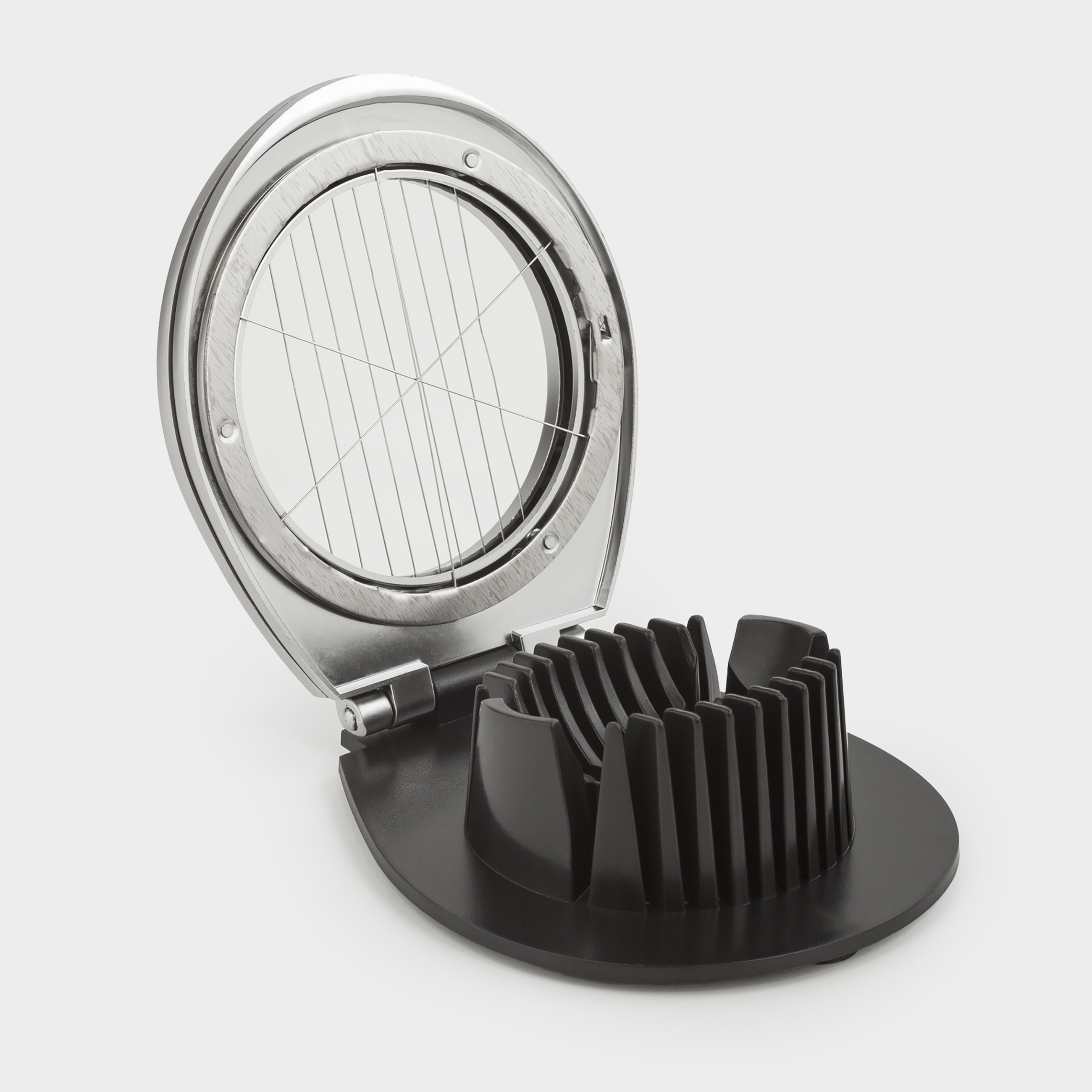 Яйцерезка 11 см 2 в 1 металлпластик серебристо-черная Start 1290₽