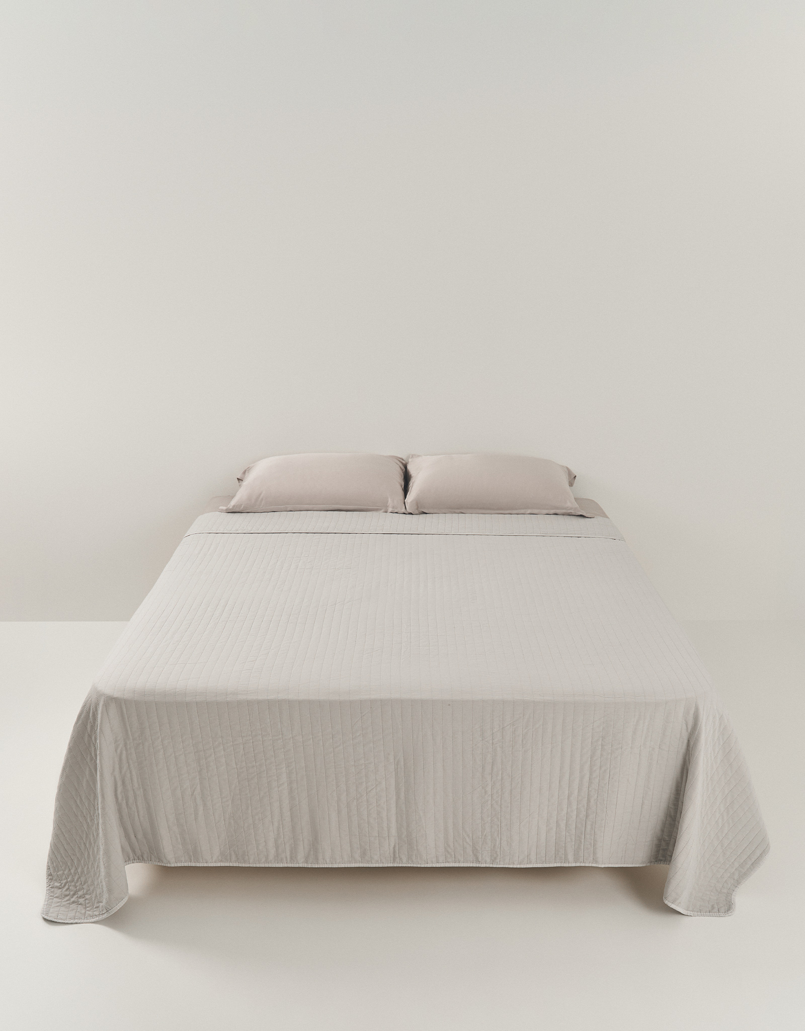 Покрывало, 220х240 см, стеганое, микрофибра, серое, Полосы, Stitch, image-4