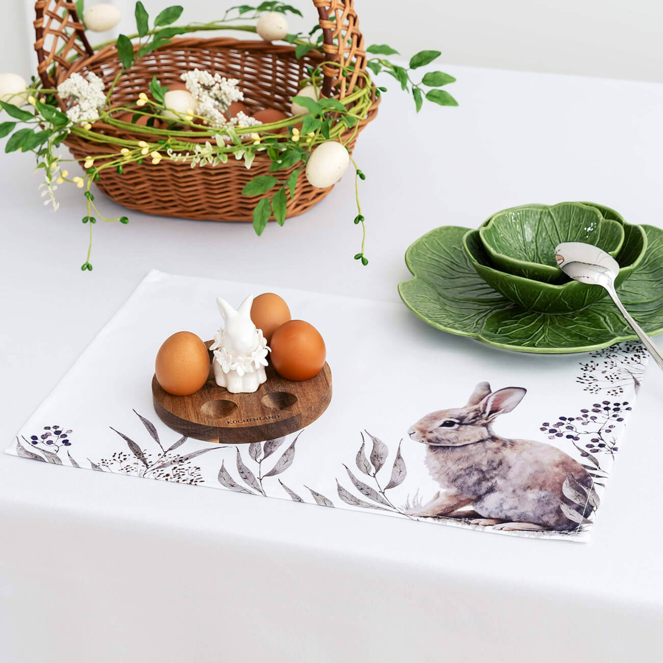 

Салфетка под приборы, 30x45 см, полиэстер, белая, Кролик в листве, Natural Easter