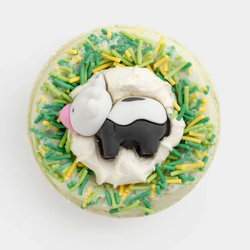 Бомбочка для ванны, 130 гр, с игрушкой, зеленая, Груша, Корова, Friends spa