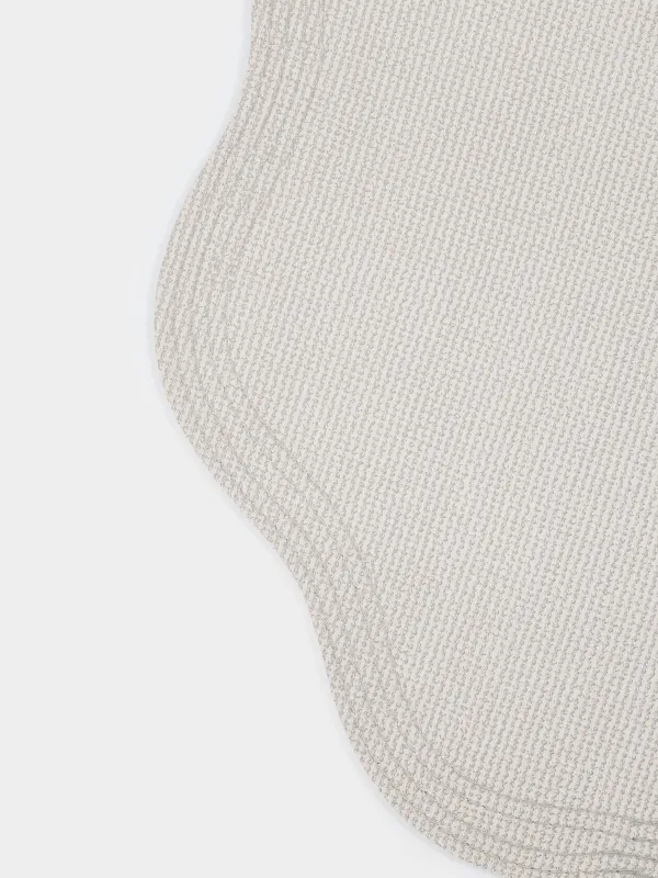 Салфетка под приборы, 38 см, ПВХ, фигурная, бежевая, Волнистые края, Rock, image-3