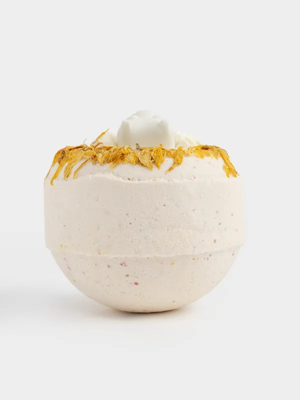 Бомбочка для ванны, 130 гр, с игрушкой, бежевая, Ирландские сливки, Хомяк, Friends spa, image-3