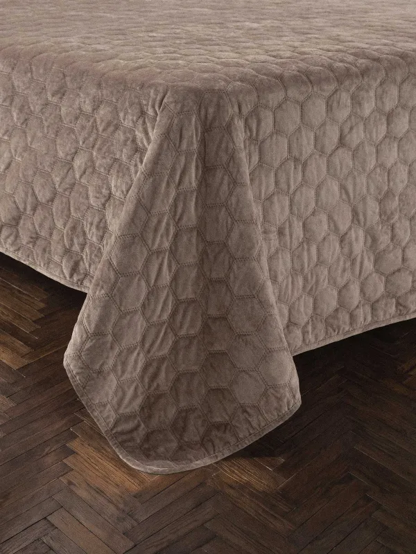 Покрывало, 220х240 см, стеганое, Соты, Lion, Stitch velvet, image-1