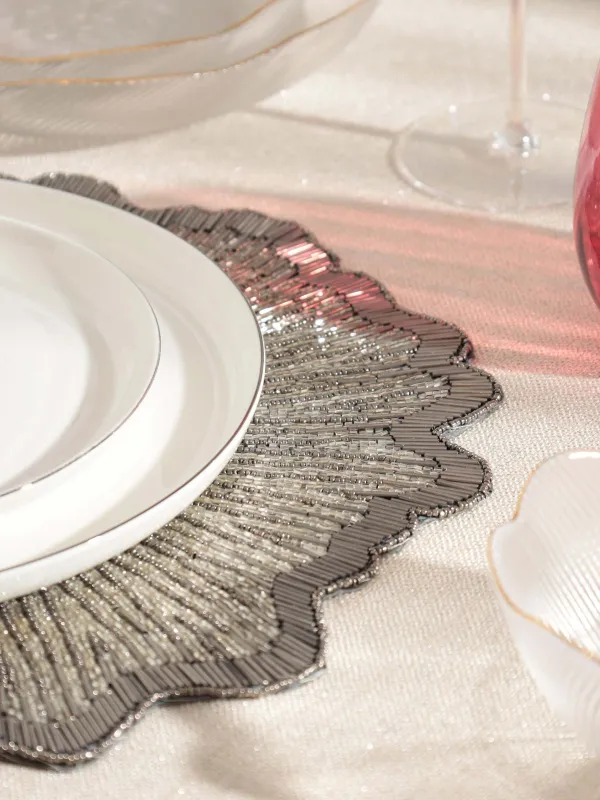 Салфетка под приборы, 36 см, бисер, фигурная, серо-серебристая, Art beads-t, image-5