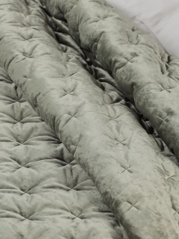 Покрывало, 220x240 см, стеганое, вельвет/микрофибра, зеленое, Линии, Stitch velvet, image-2