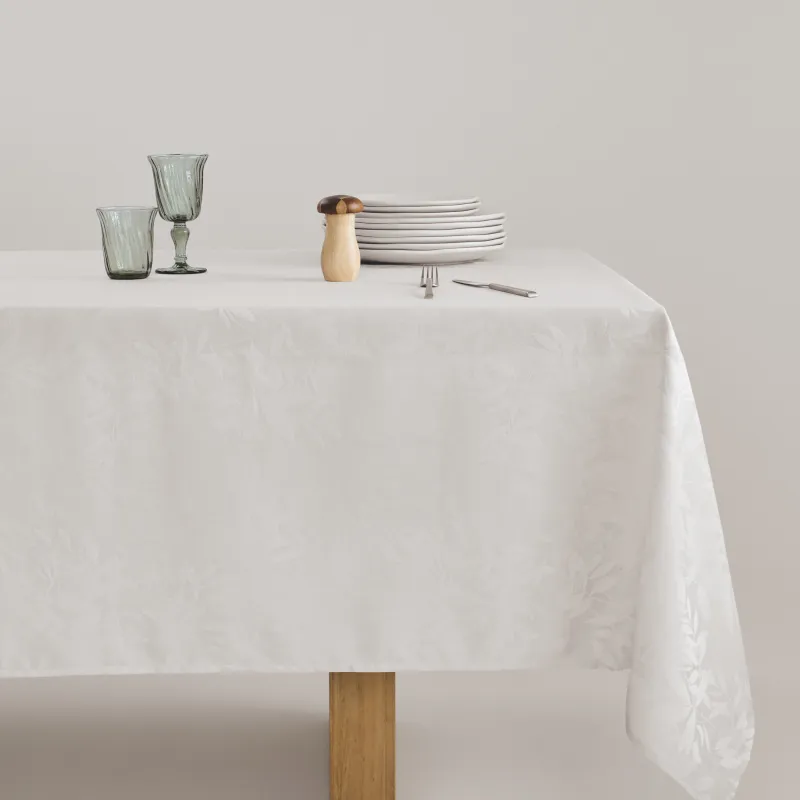 Скатерть, 160х160 см, жаккард, полиэстер, белая, Ветви, Patterned branches