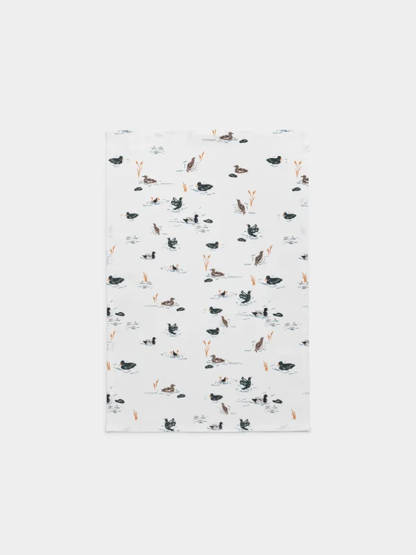 Полотенце кухонное, молочное, Ducks in pond, image-0
