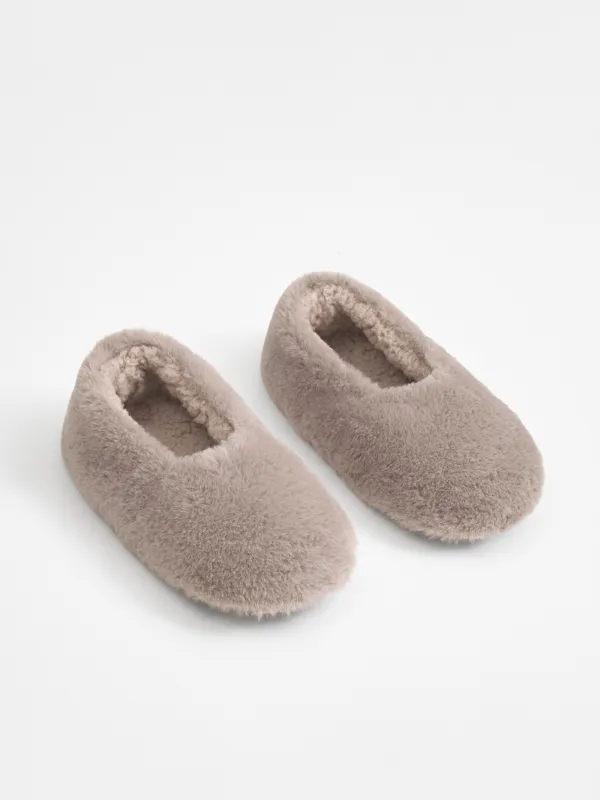 Тапочки-носки женские, домашние,  коричневые, Hotty, image-4