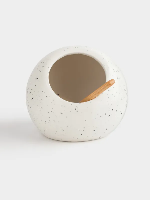 Емкость для соли, 11 см, с ложкой, керамика D, молочная, в крапинку, Speckled black, image-0